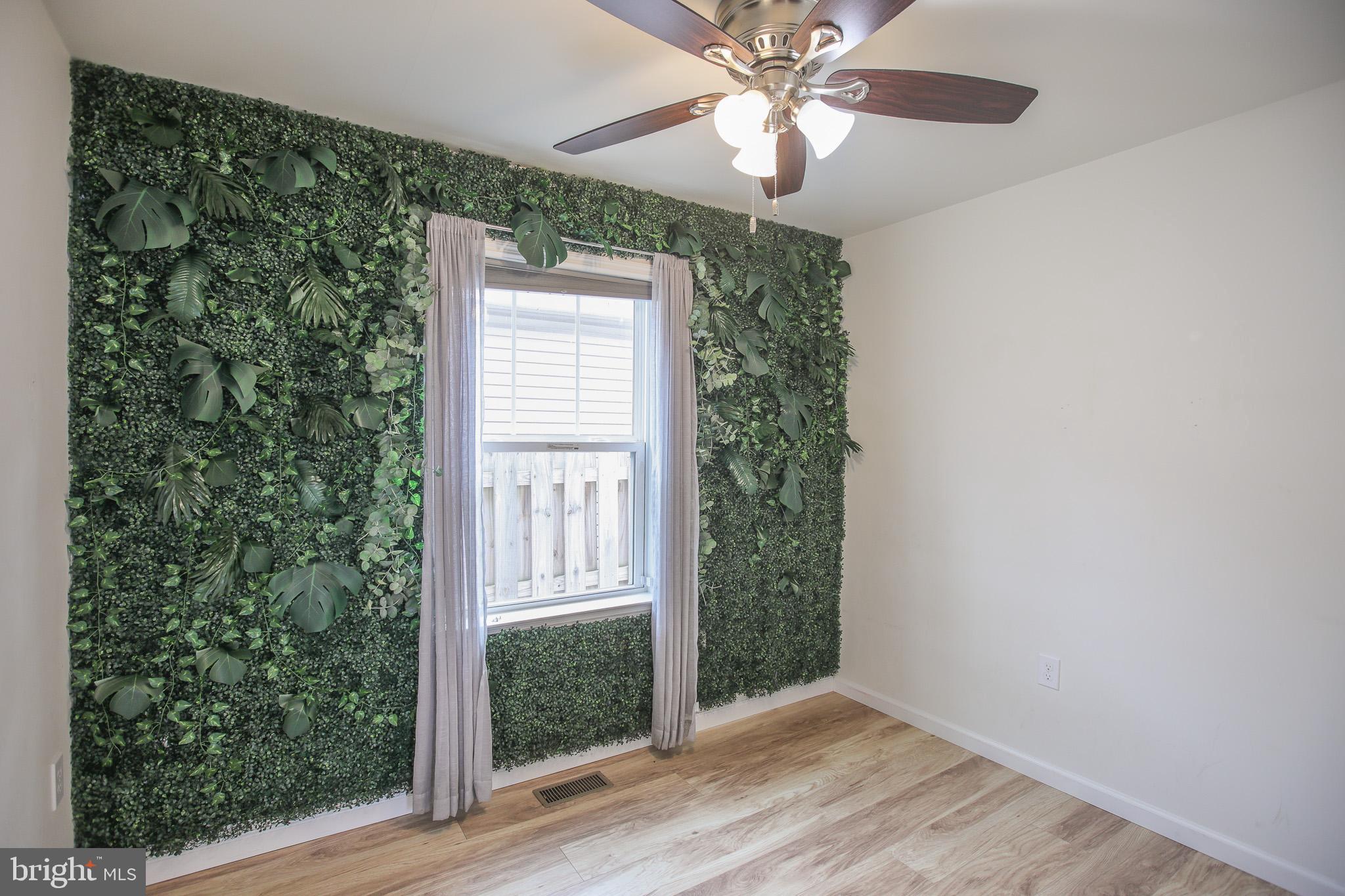 MAYFIELD - Residential