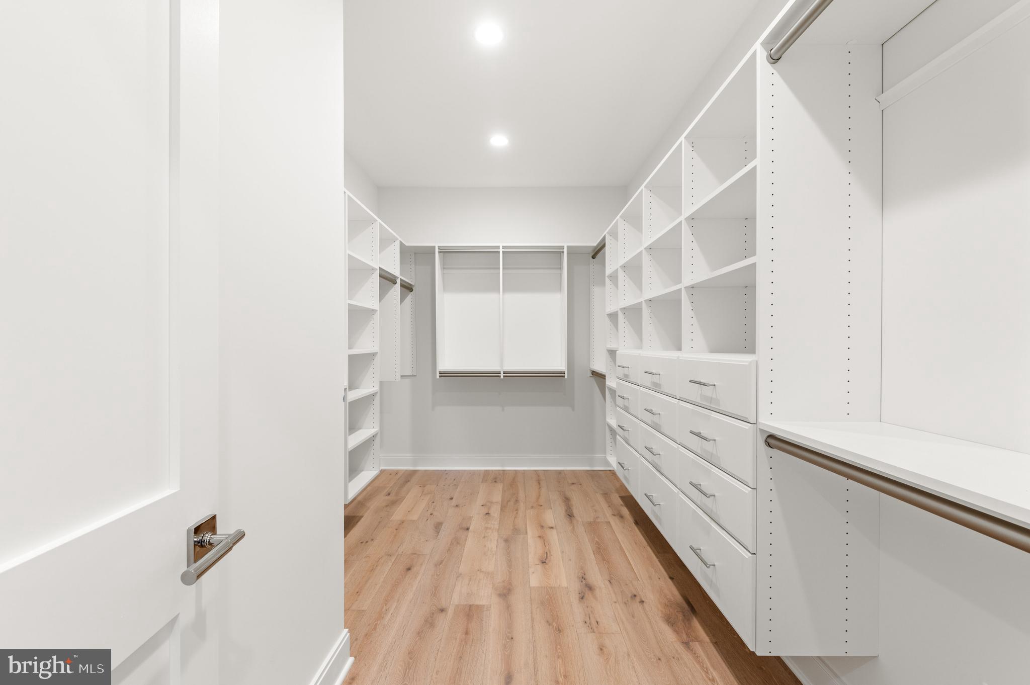 SPRINGFIELD - Residential