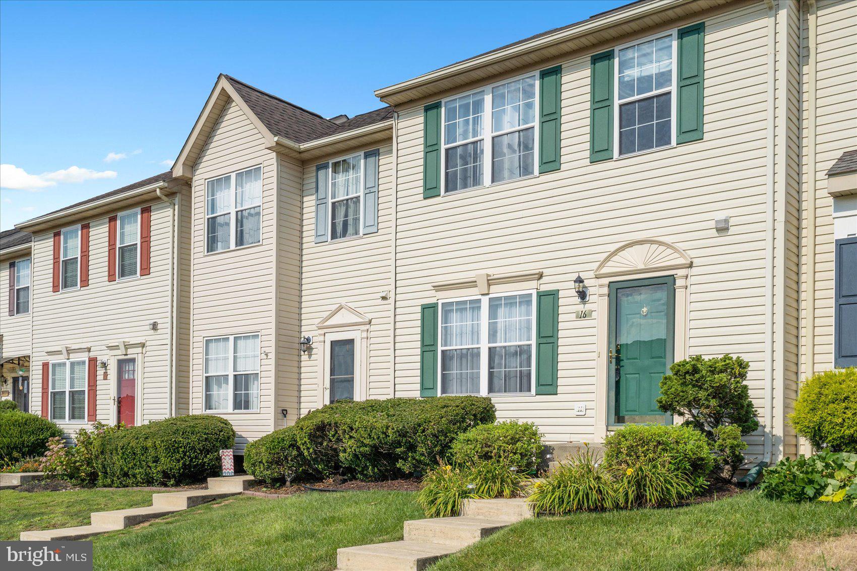 OAKHURST - Residential