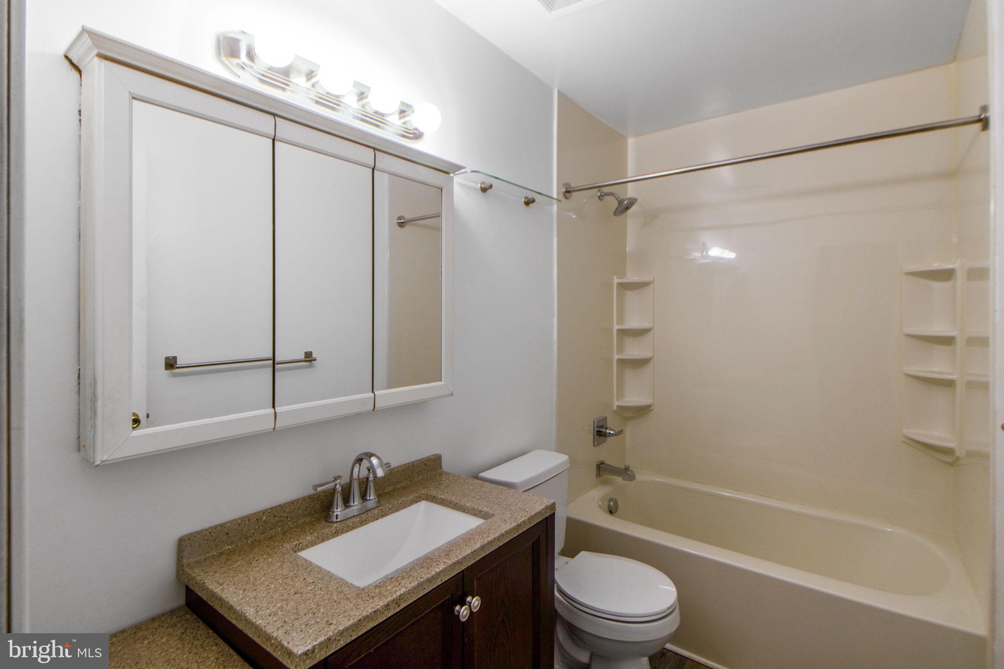 HARFORD SQUARE - Residential Lease