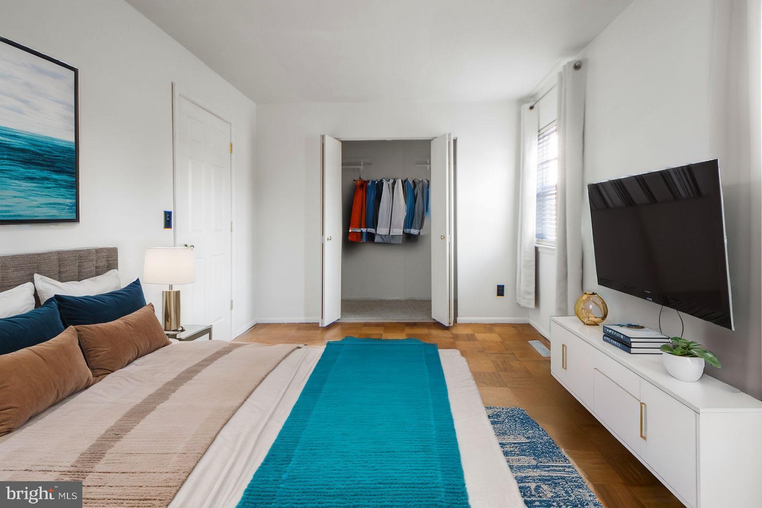 HARFORD SQUARE - Residential Lease