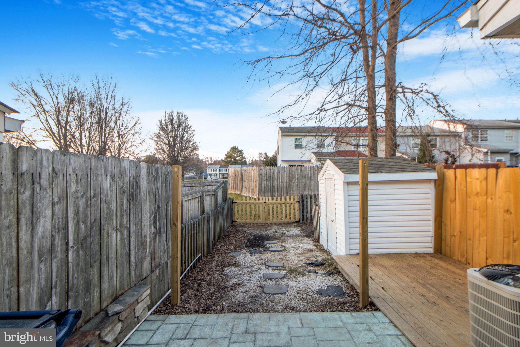 HARFORD SQUARE - Residential Lease