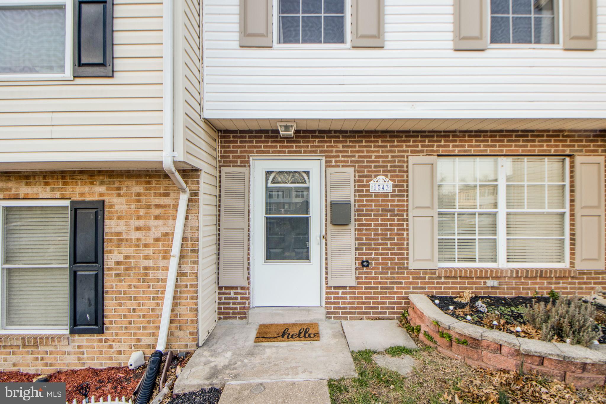 HARFORD SQUARE - Residential Lease