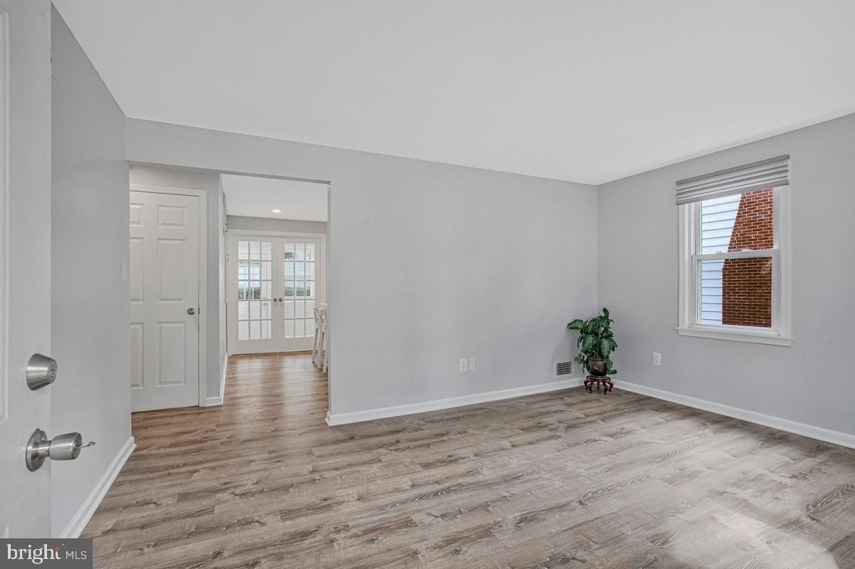 215 SYCAMORE ROAD