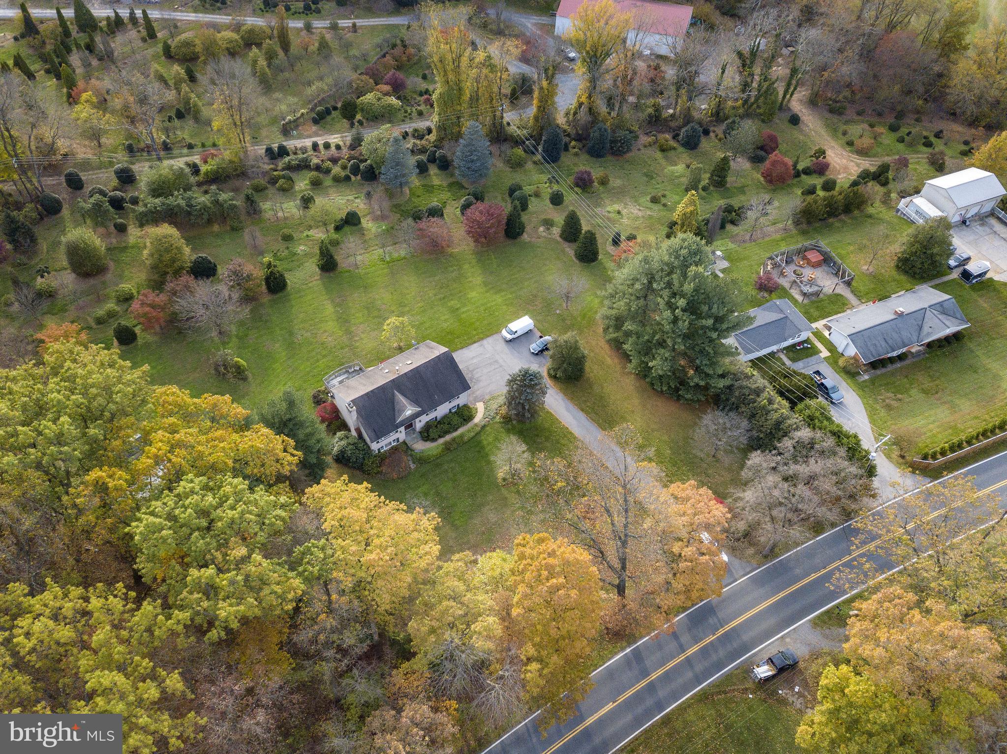 LAYTONSVILLE OUTSIDE - Residential