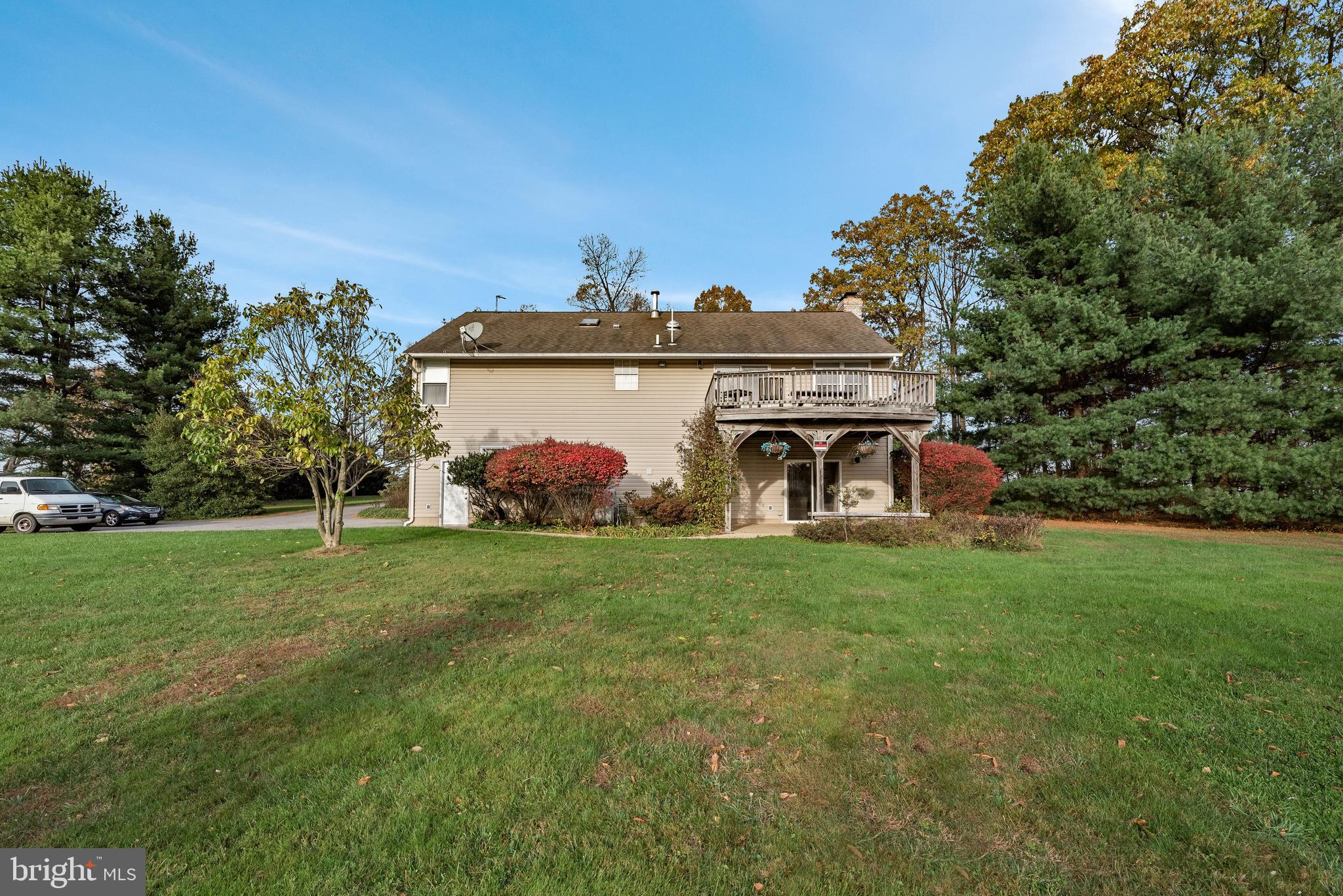 LAYTONSVILLE OUTSIDE - Residential