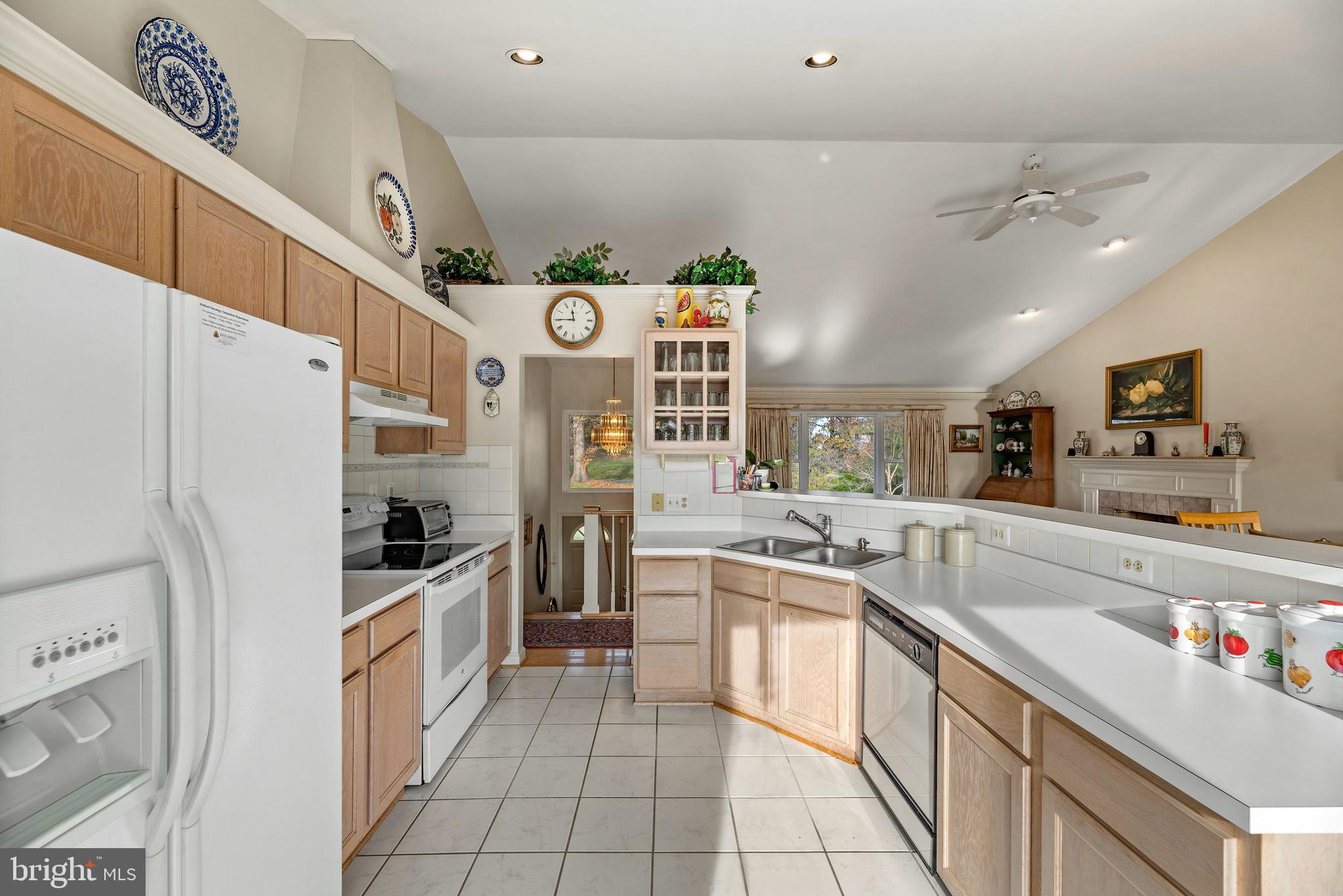 LAYTONSVILLE OUTSIDE - Residential