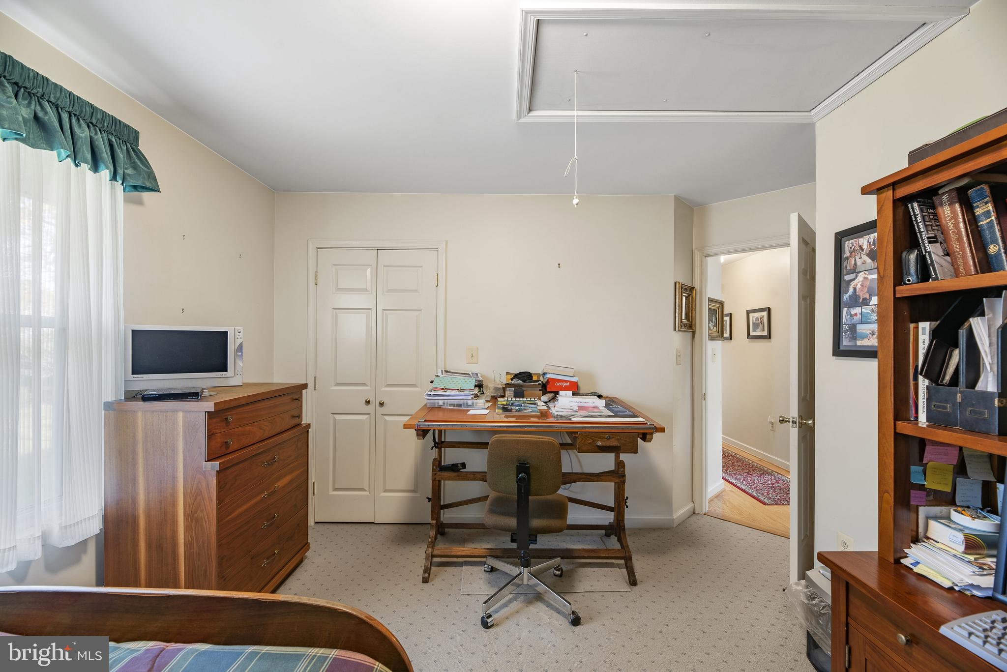 LAYTONSVILLE OUTSIDE - Residential