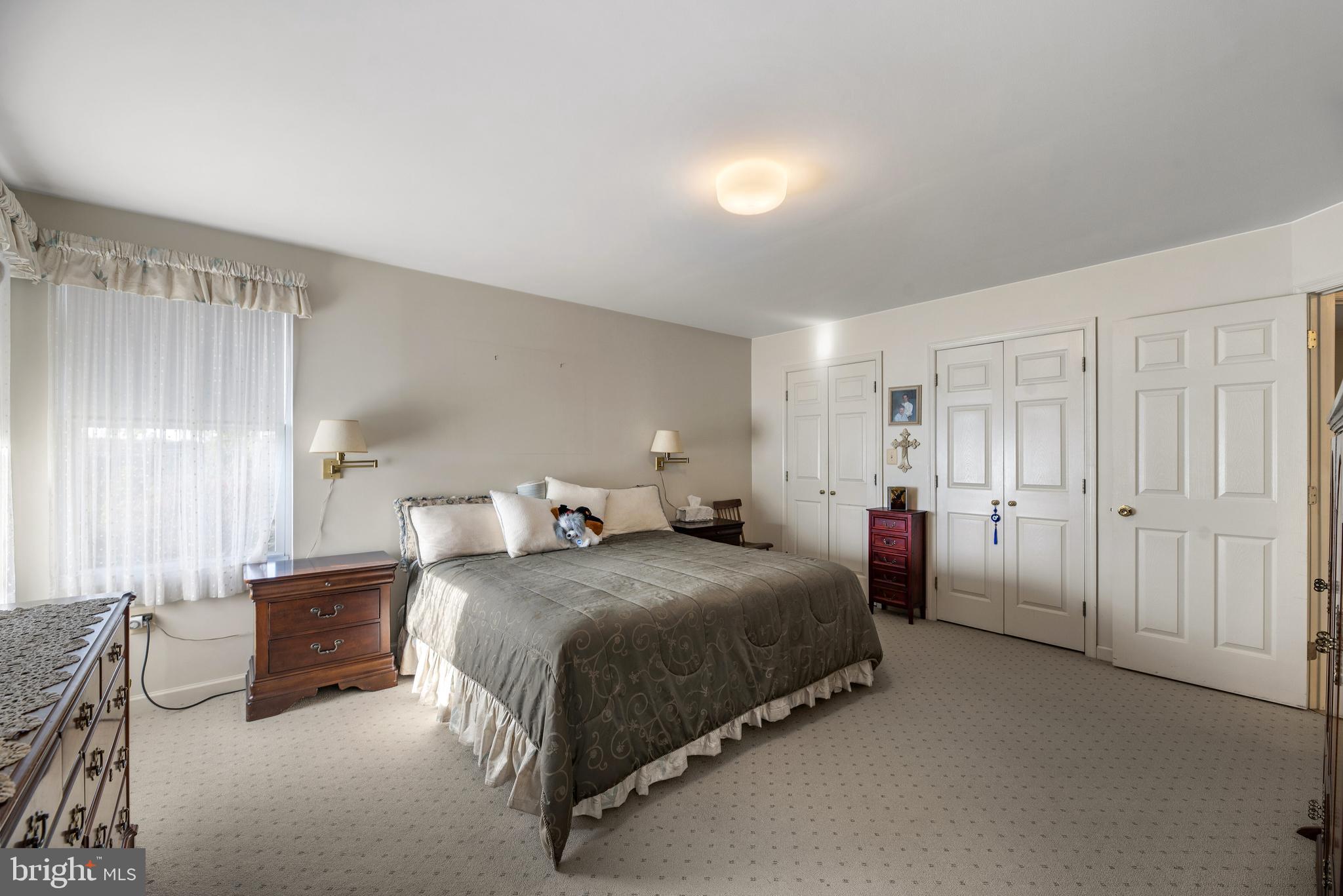 LAYTONSVILLE OUTSIDE - Residential