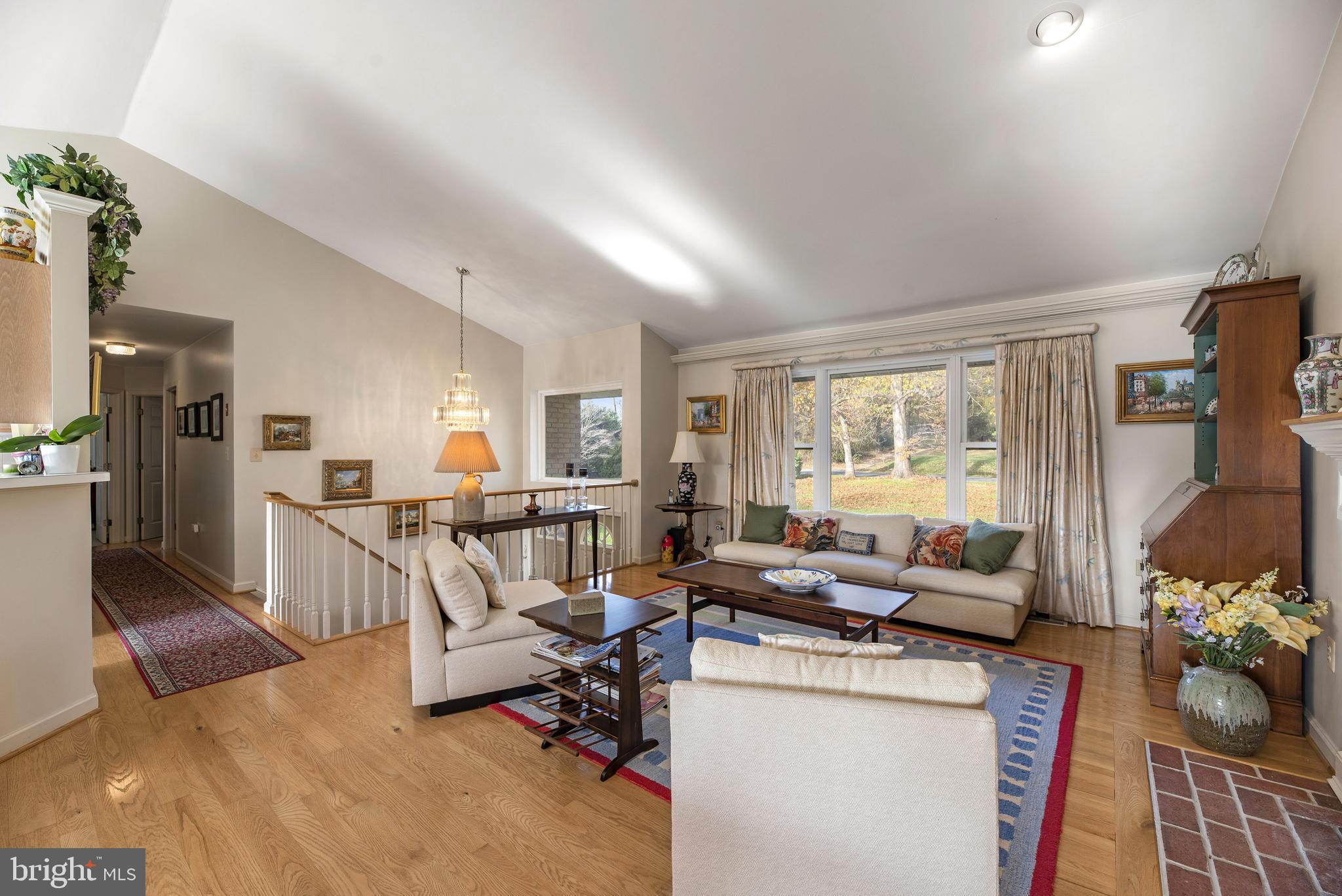 LAYTONSVILLE OUTSIDE - Residential