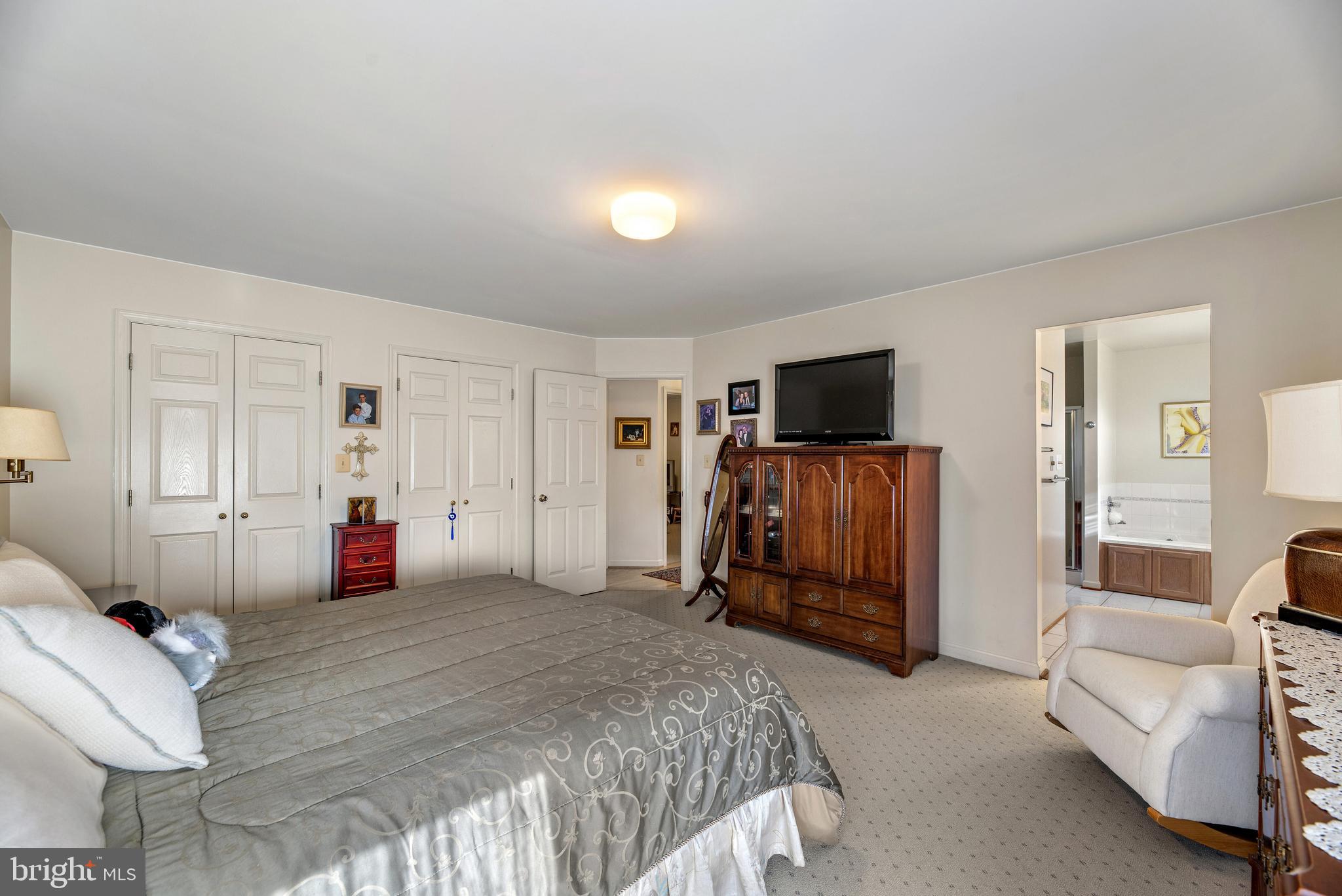 LAYTONSVILLE OUTSIDE - Residential