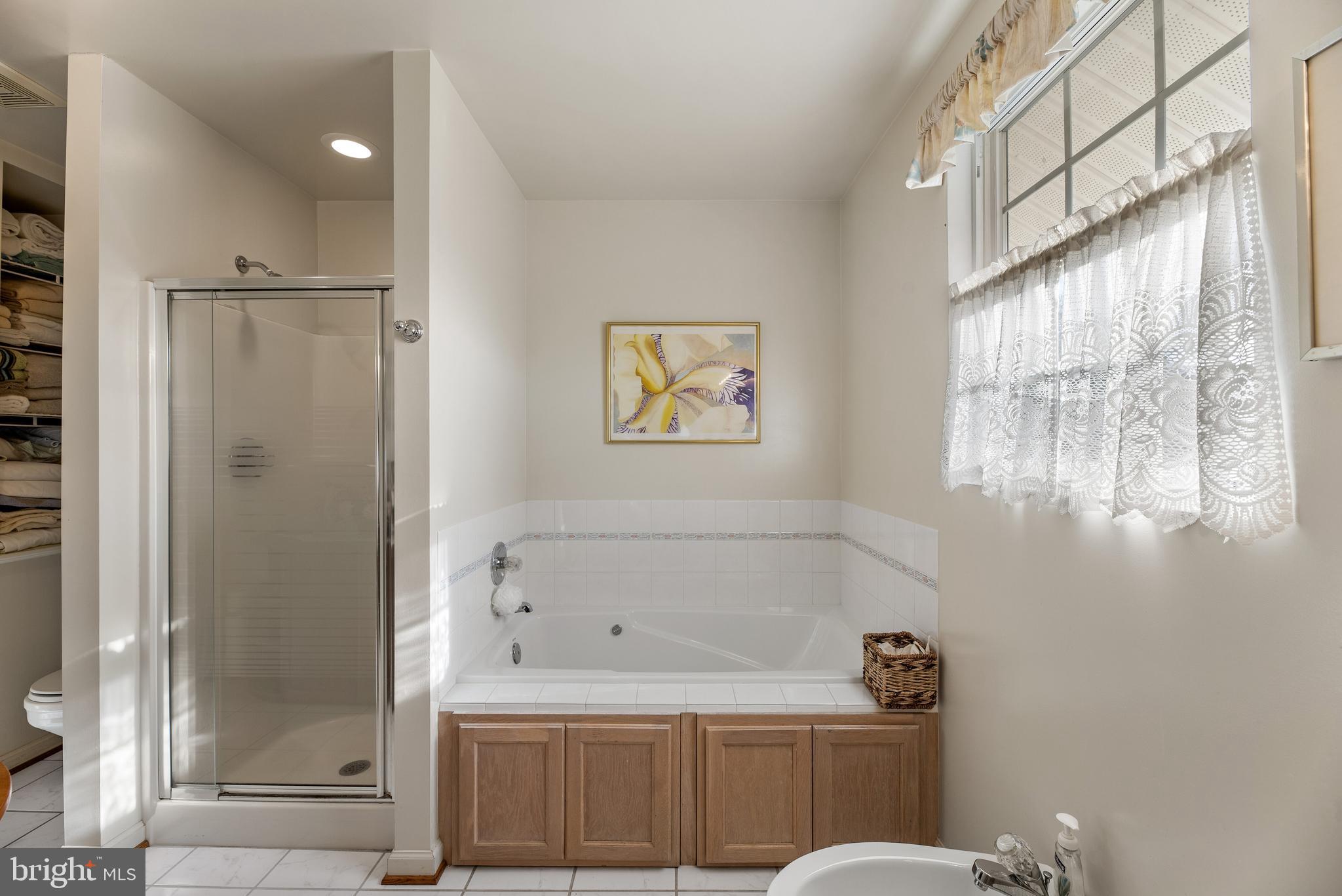 LAYTONSVILLE OUTSIDE - Residential