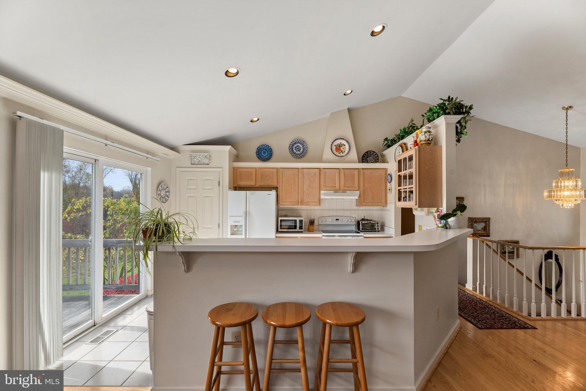 LAYTONSVILLE OUTSIDE - Residential