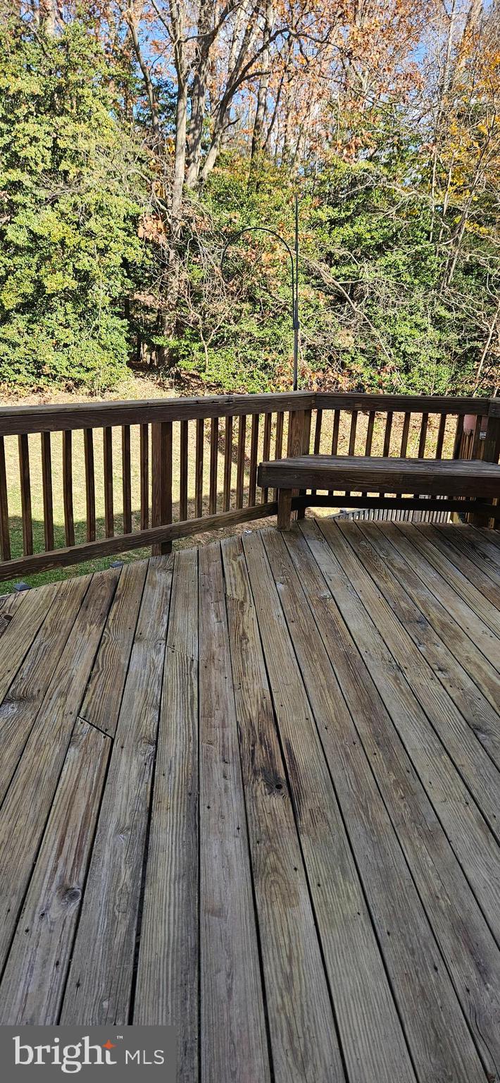 KINGS PARK WEST - Residential Lease