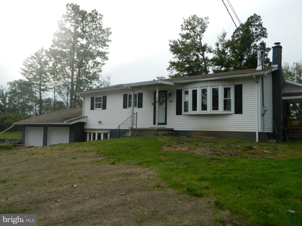 Photo of 118 Bending Oak Drive, BELLEFONTE, PA 16823 (MLS # PACE2516510)