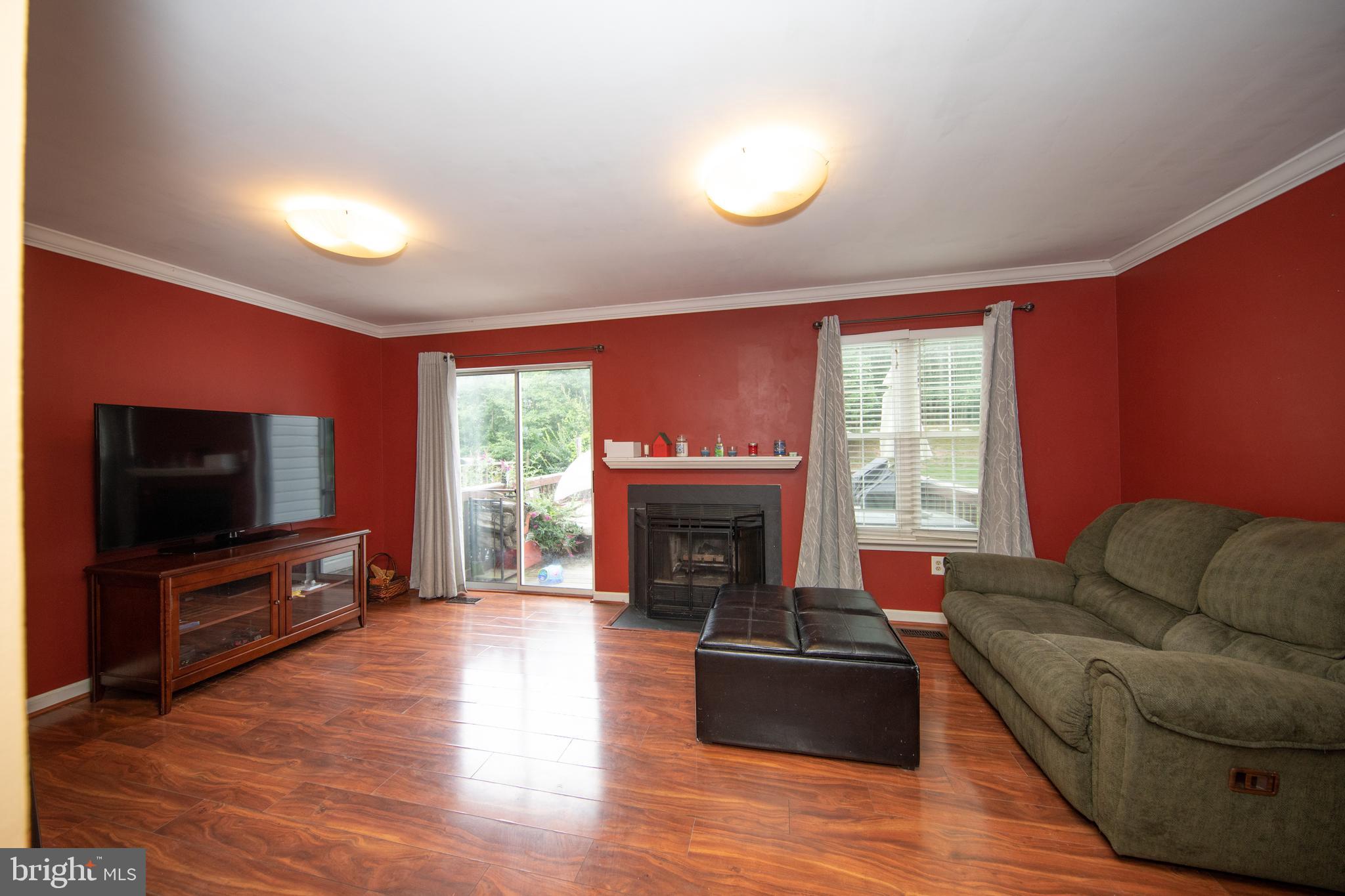 RIVERSIDE - Residential