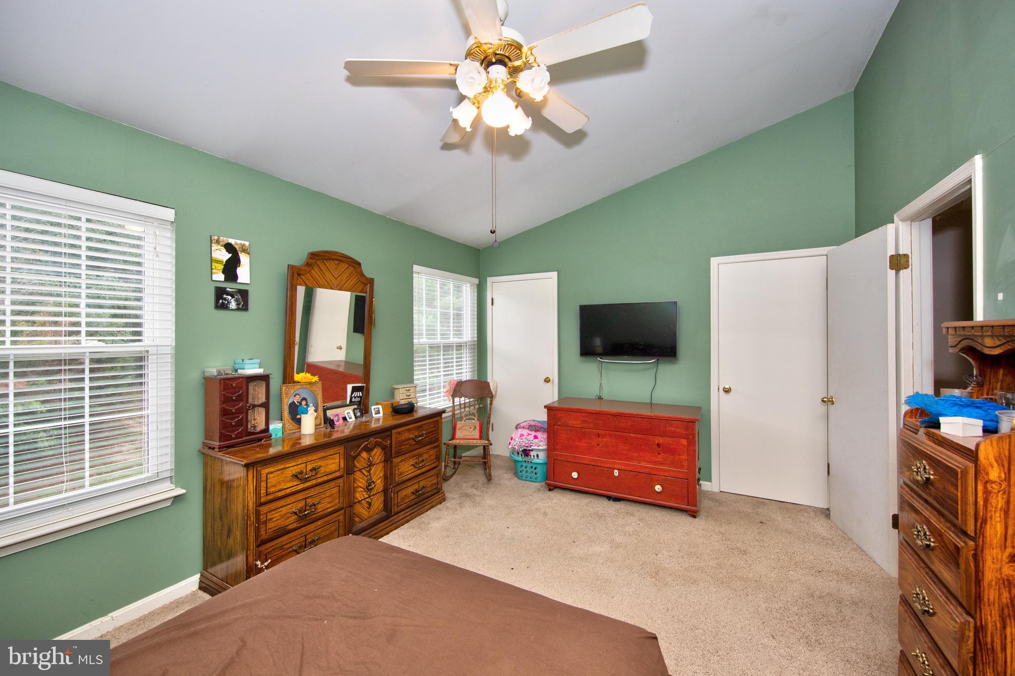 RIVERSIDE - Residential