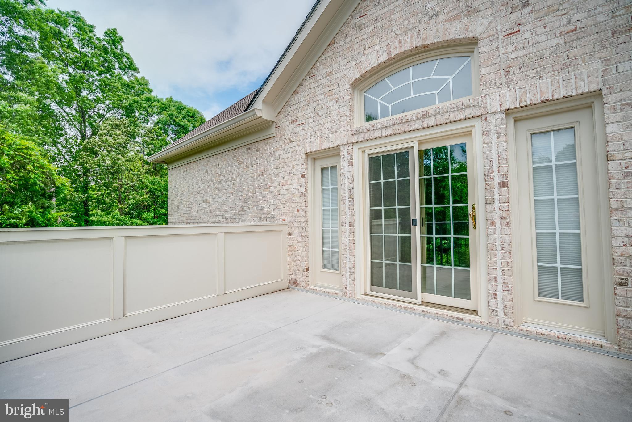 POPLAR TREE - Residential