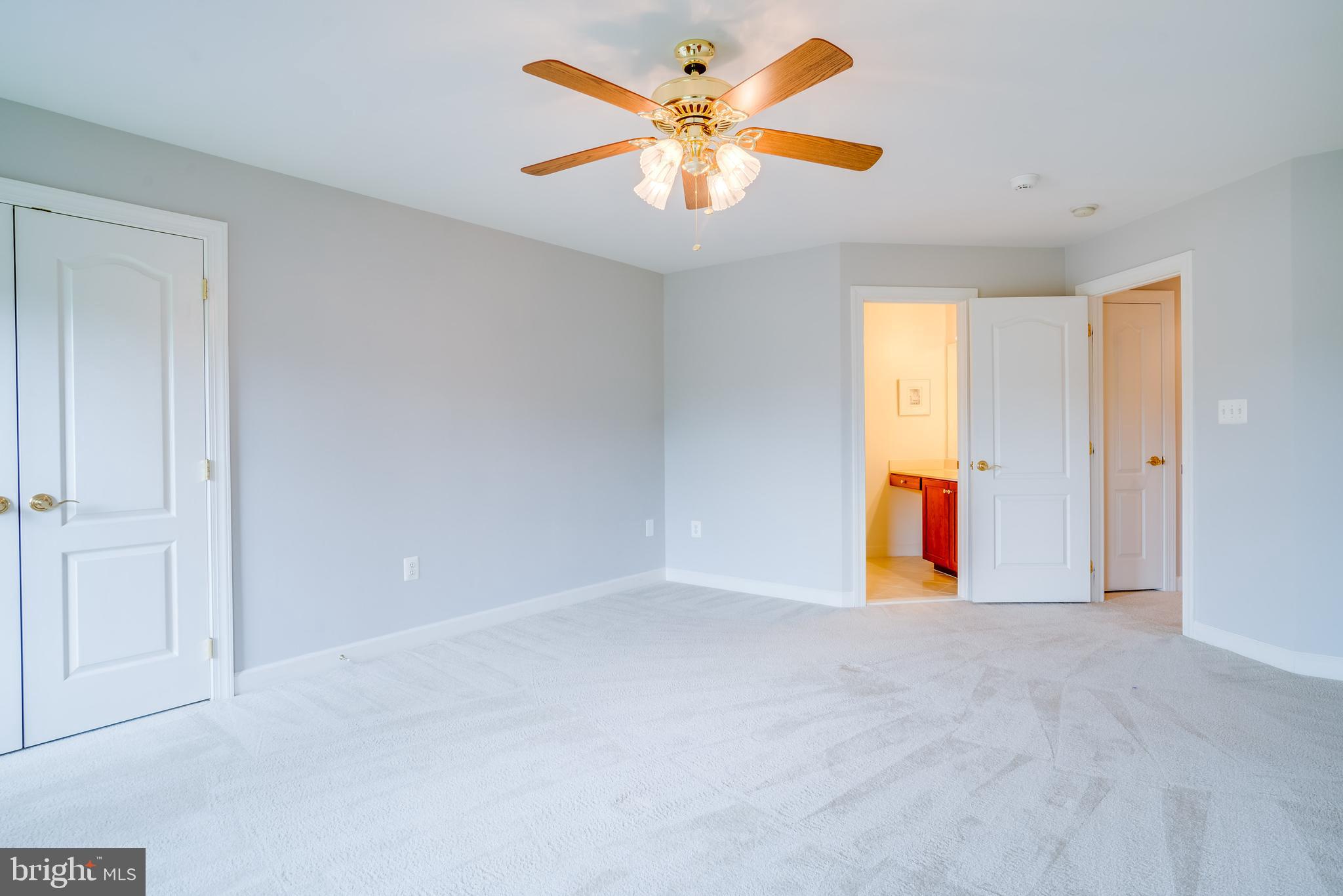 POPLAR TREE - Residential