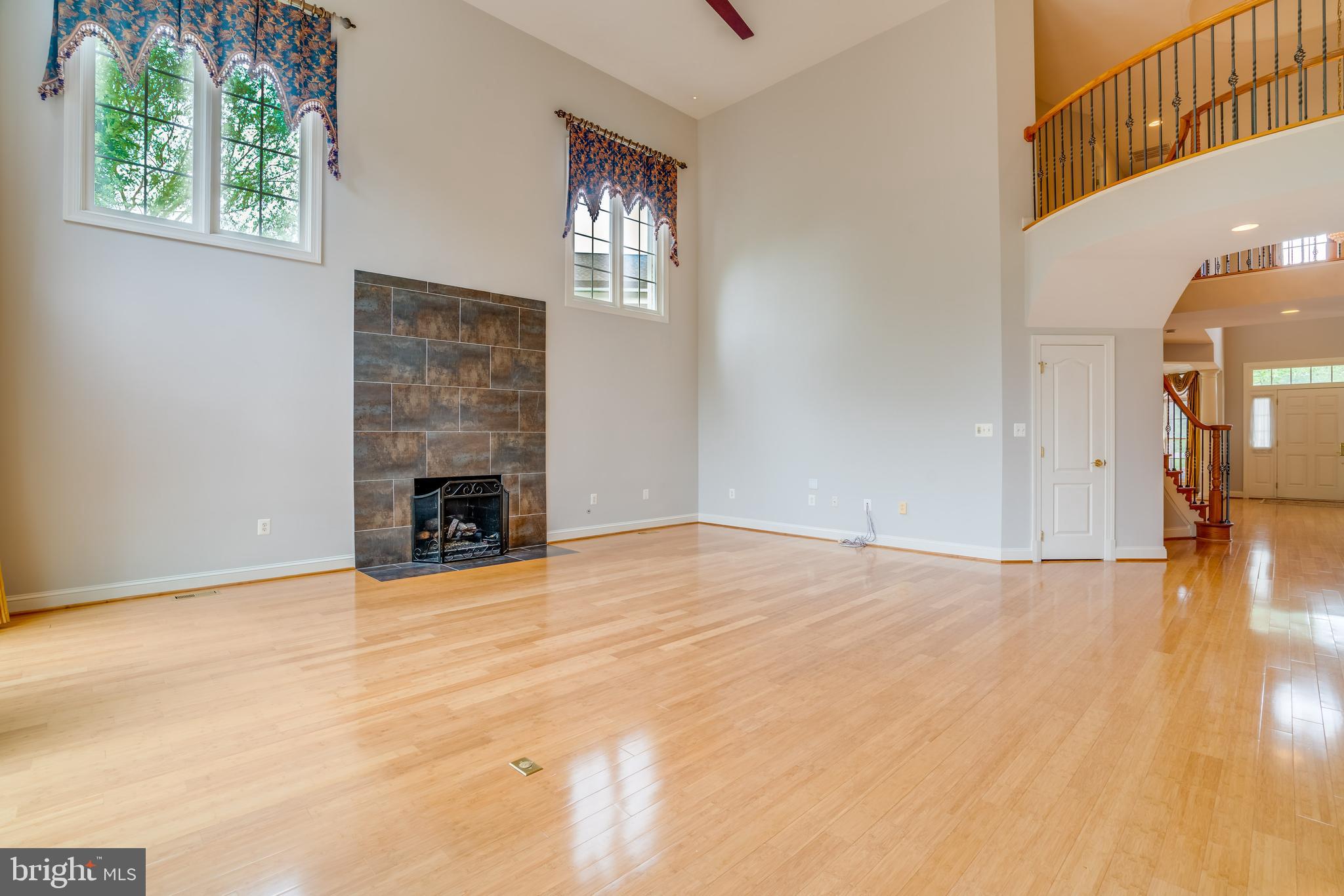 POPLAR TREE - Residential