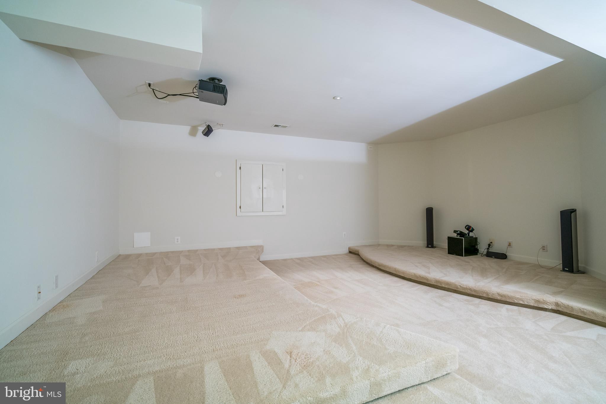 POPLAR TREE - Residential