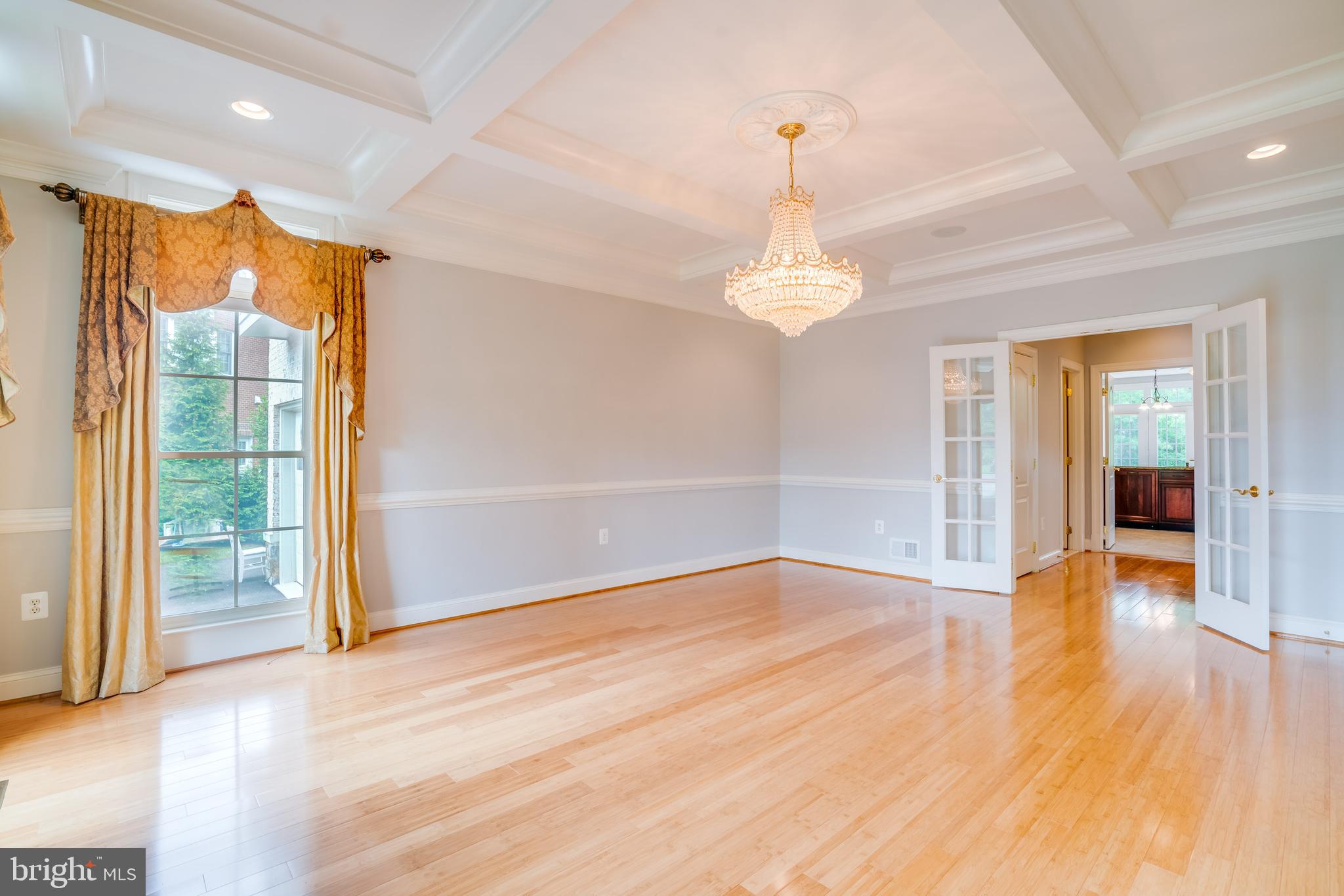 POPLAR TREE - Residential