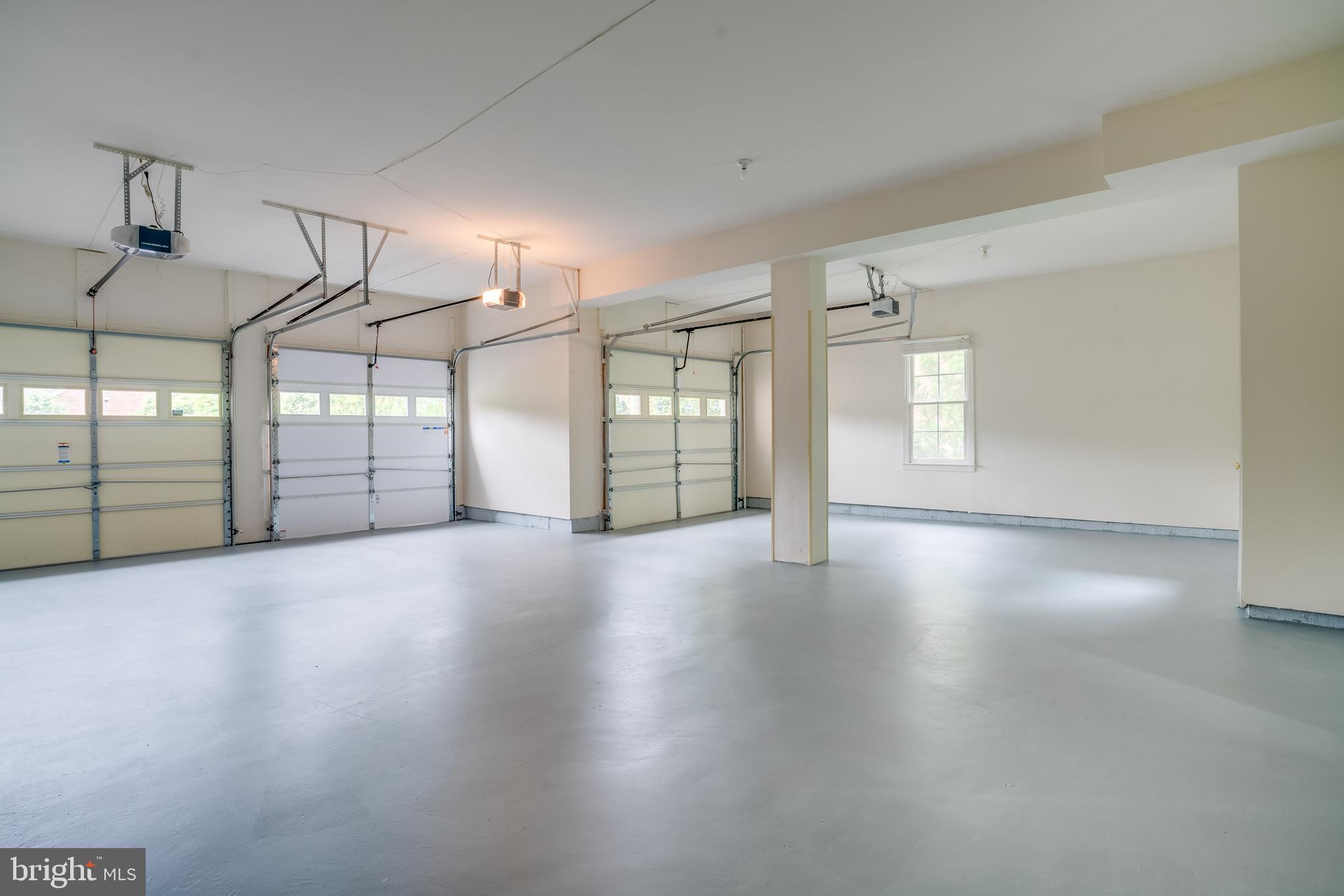 POPLAR TREE - Residential