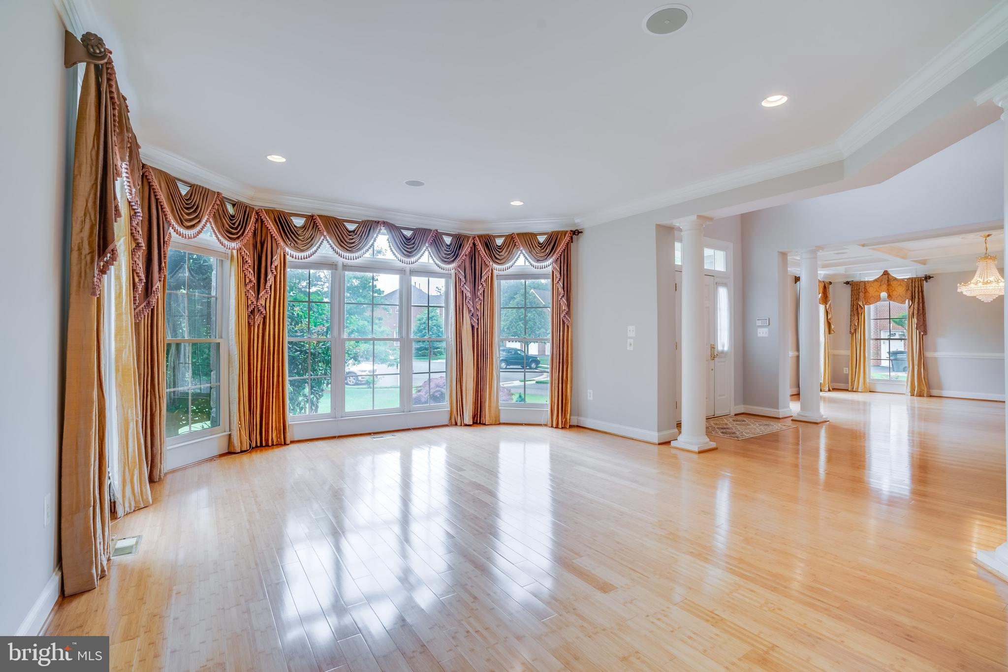 POPLAR TREE - Residential