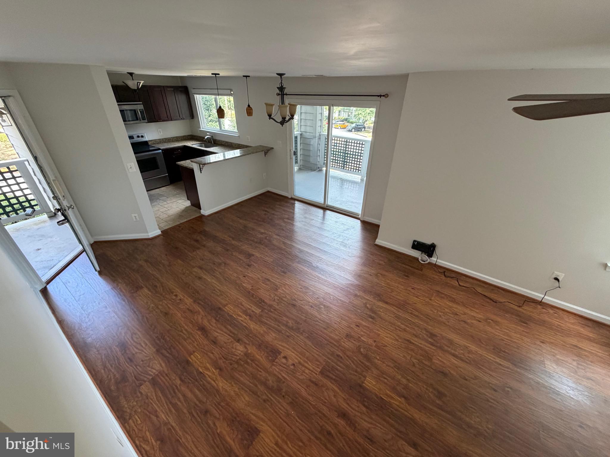 1512 D SUMMERCHASE COURT D