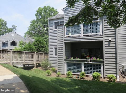 1512 D SUMMERCHASE COURT D RESTON VA 20194
