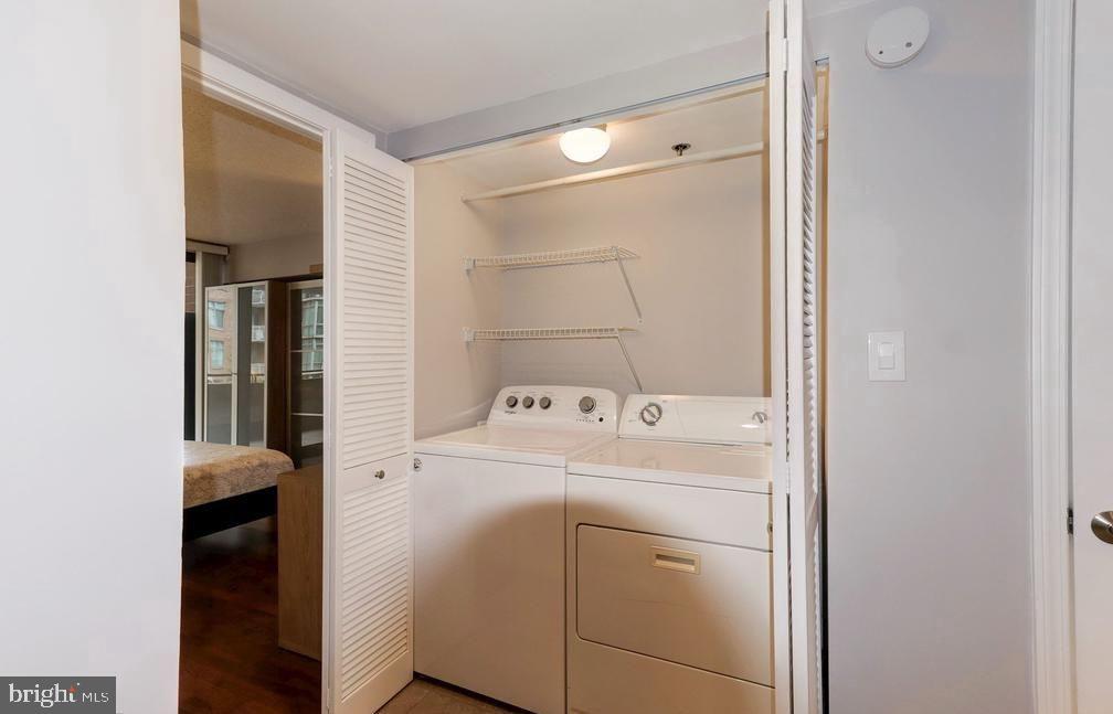 EASTVIEW AT BALLSTON METRO - Residential Lease