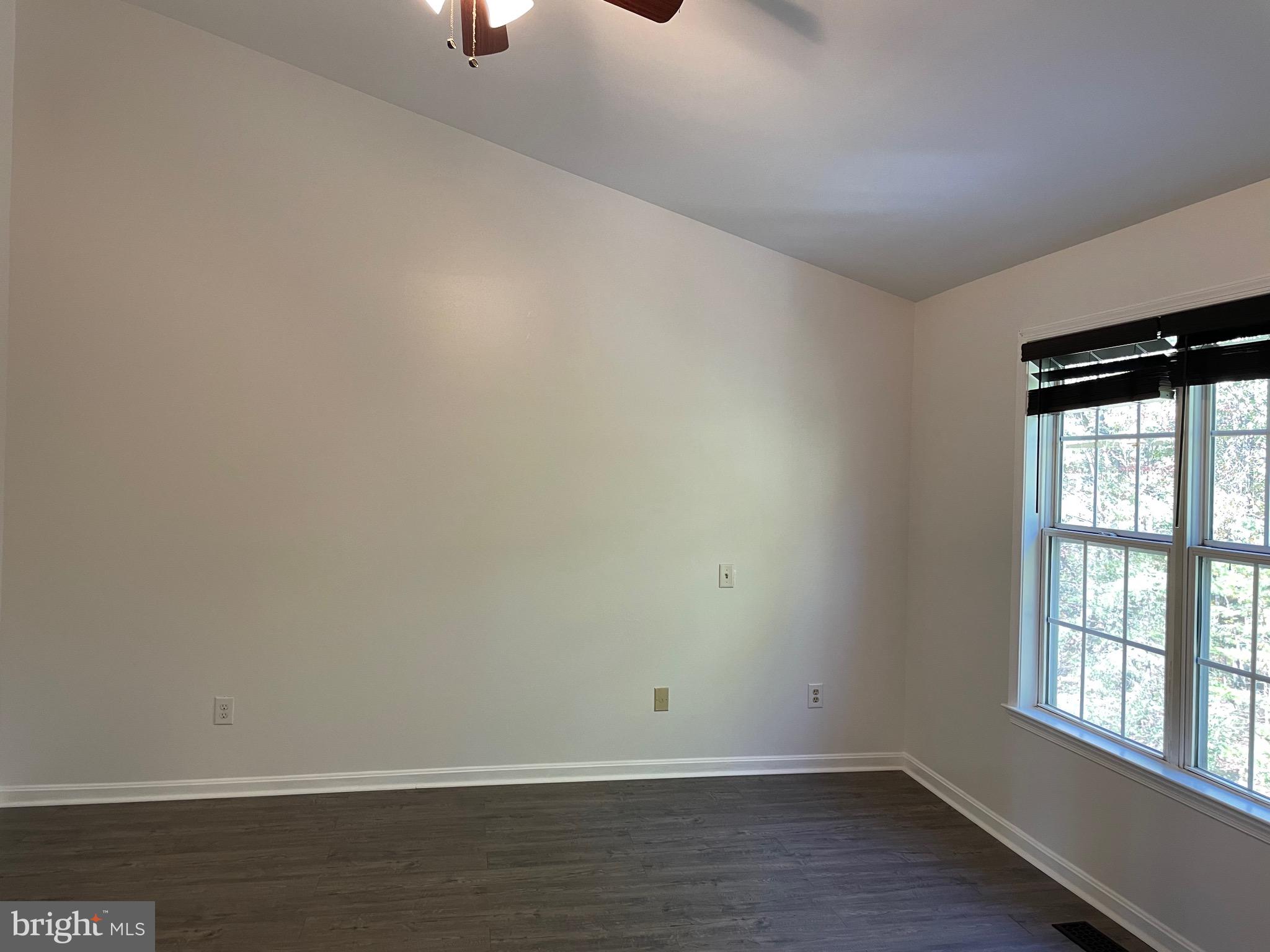 SEVEN OAKS - Residential Lease