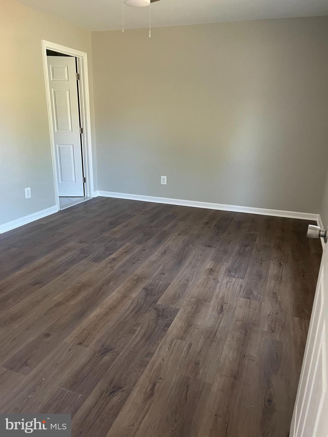 KING KENNEDY ESTATES - Residential Lease