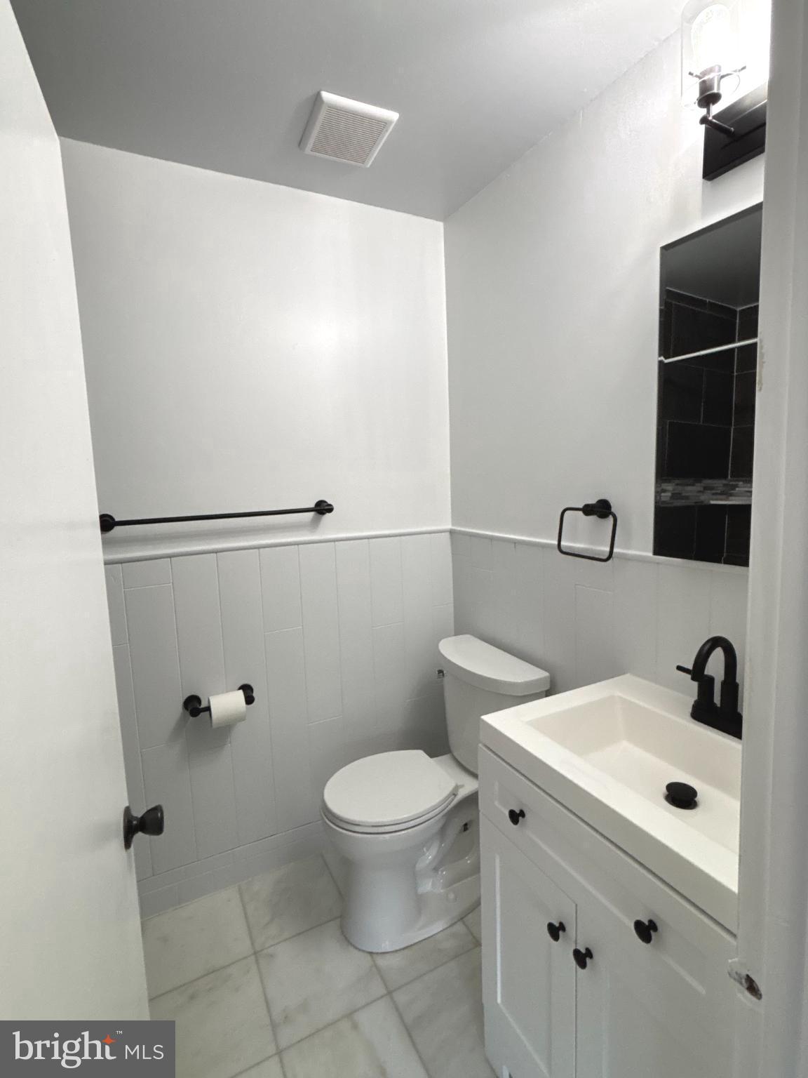 WOODSTREAM - Residential Lease