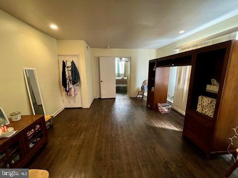 PHILADELPHIA (SOUTH) - Residential Income