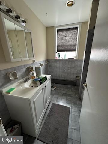 PHILADELPHIA (SOUTH) - Residential Income