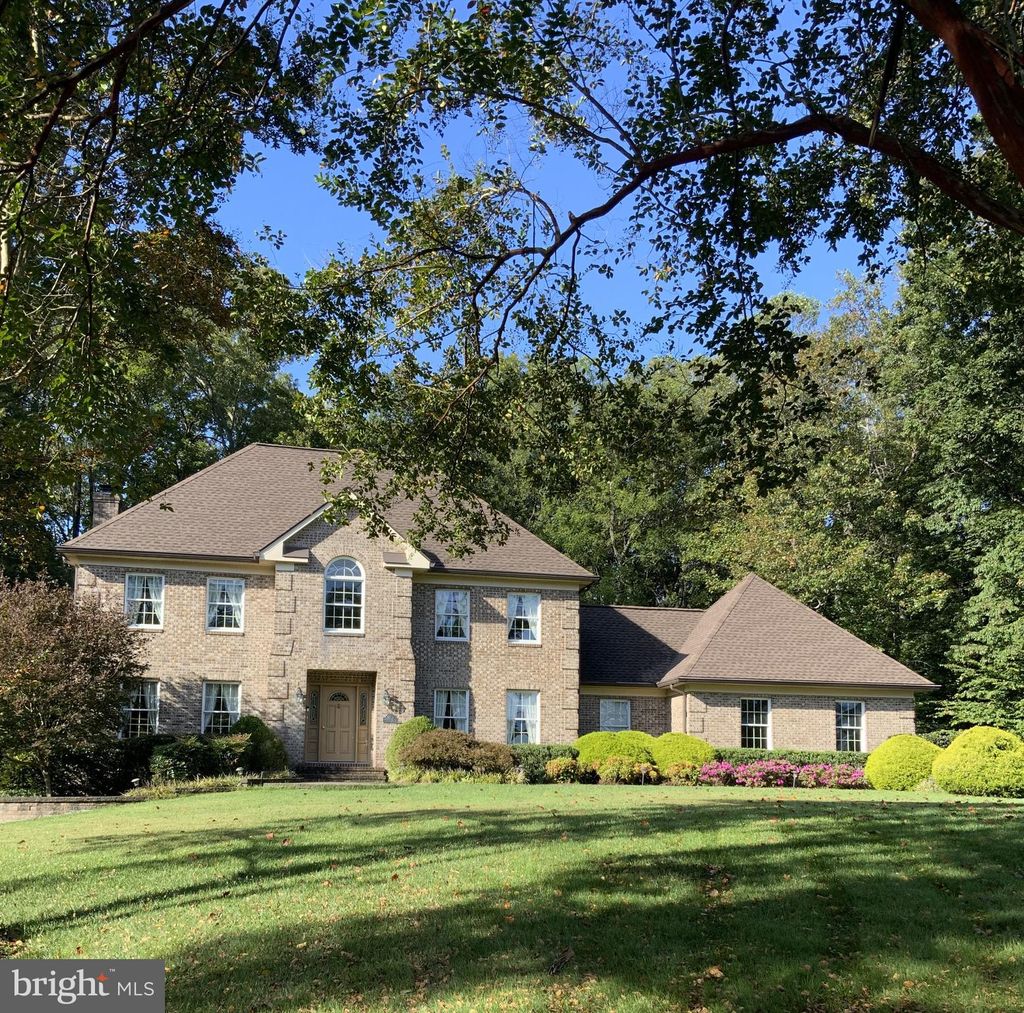 Photo of 360 Hoile Lane, HUNTINGTOWN, MD 20639 (MLS # MDCA2023922)