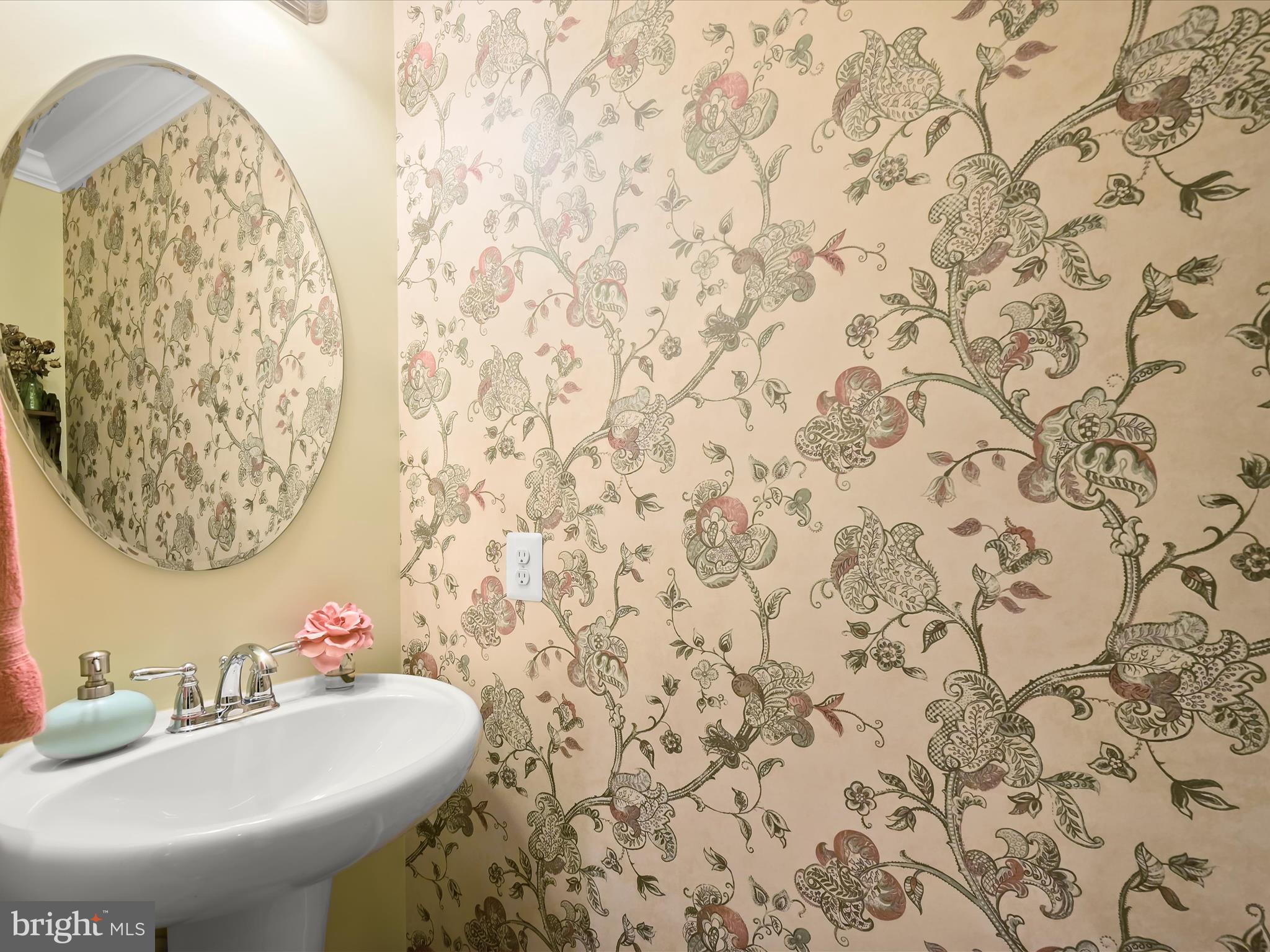 WAVERLY WOODS WEST - Residential