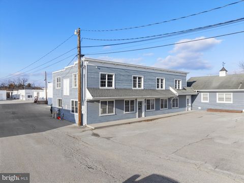 Photo of 639 Frederick Street #1, HANOVER, PA 17331 (MLS # PAYK2097738)