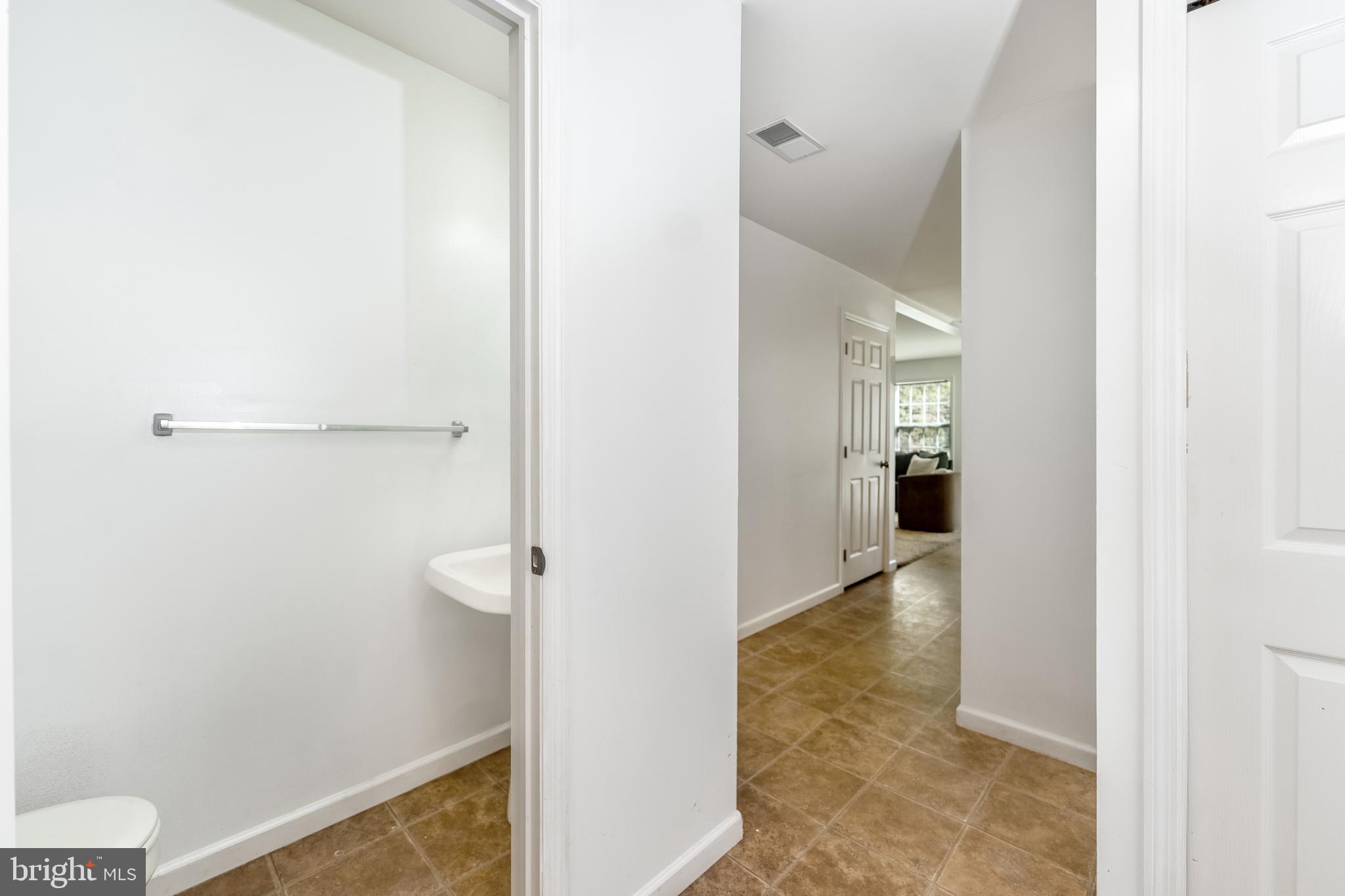 WINDING OAKS - Residential