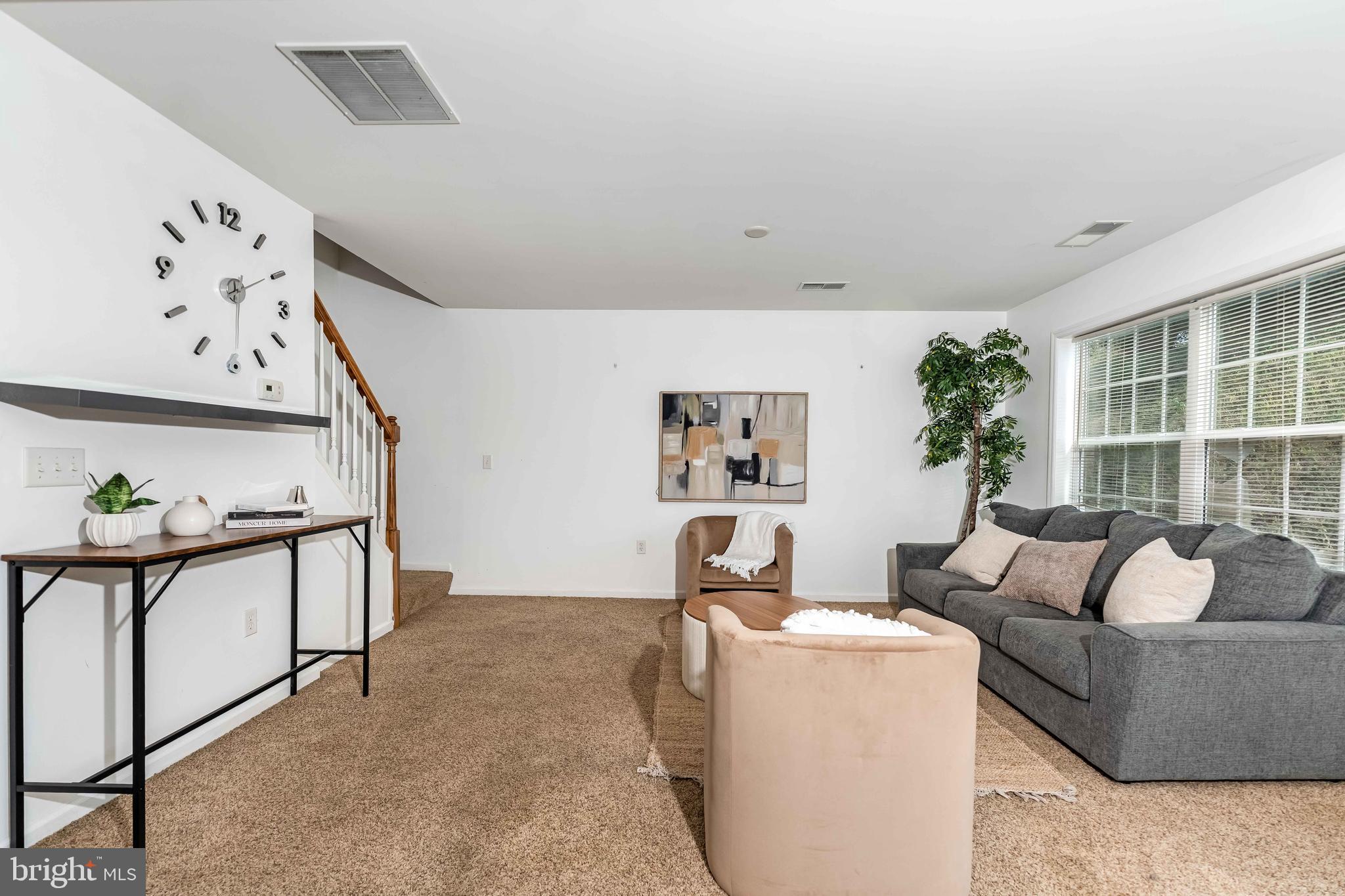 WINDING OAKS - Residential