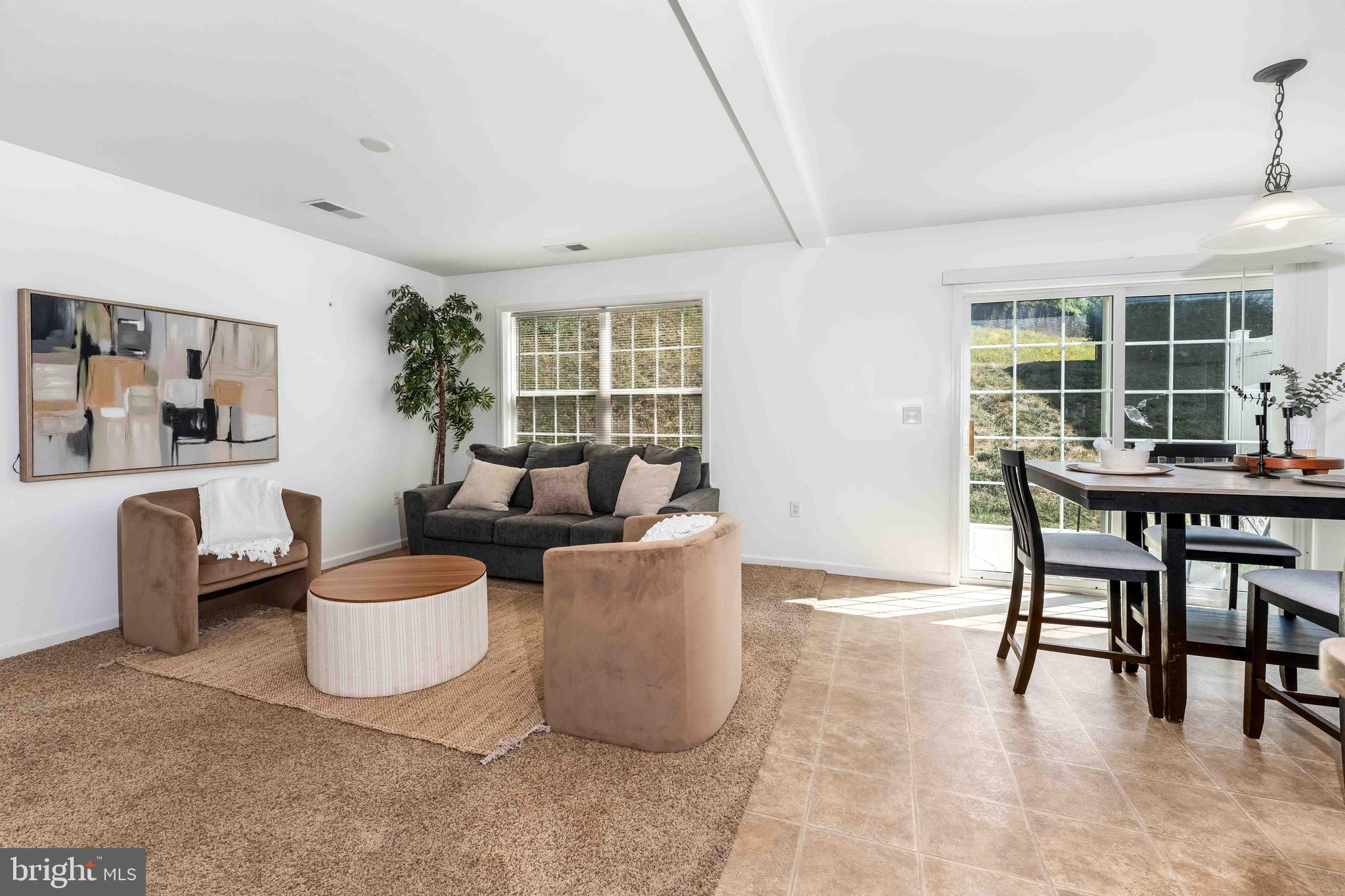 WINDING OAKS - Residential