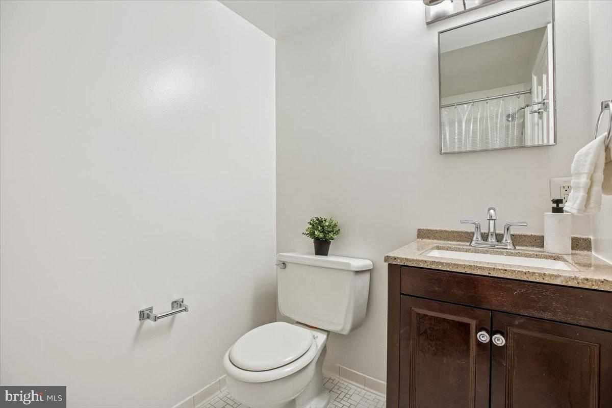 BRADLEY HILLS GROVE - Residential