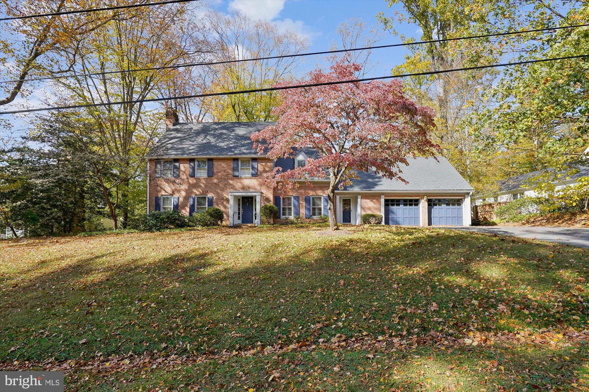 BRADLEY HILLS GROVE - Residential