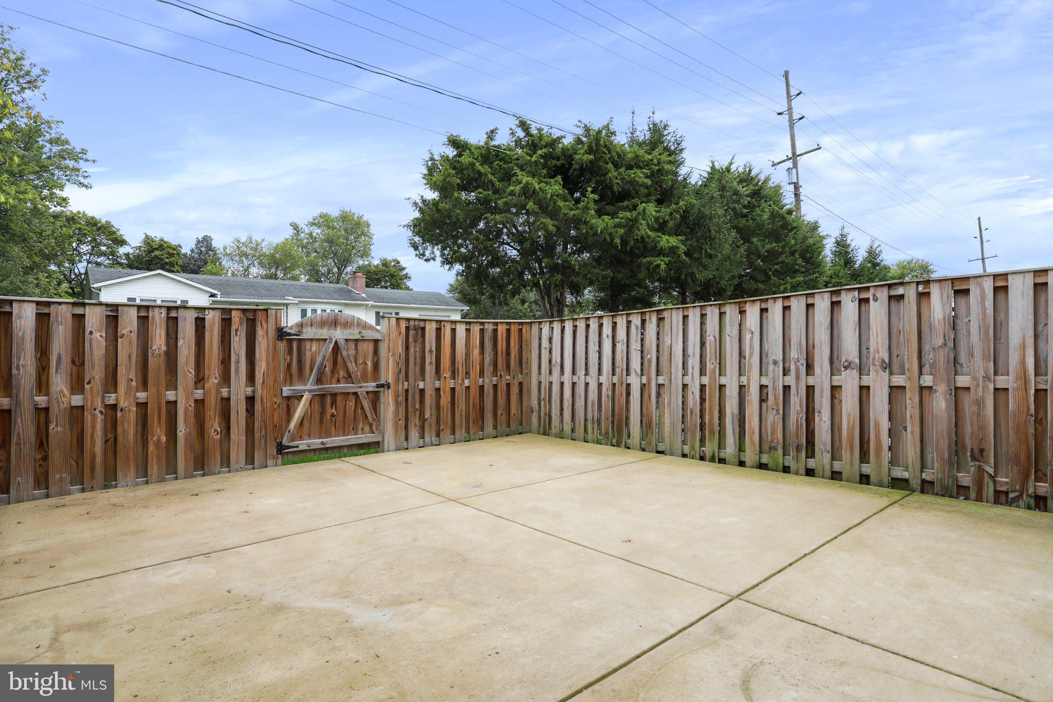 MANOR PARK - Residential