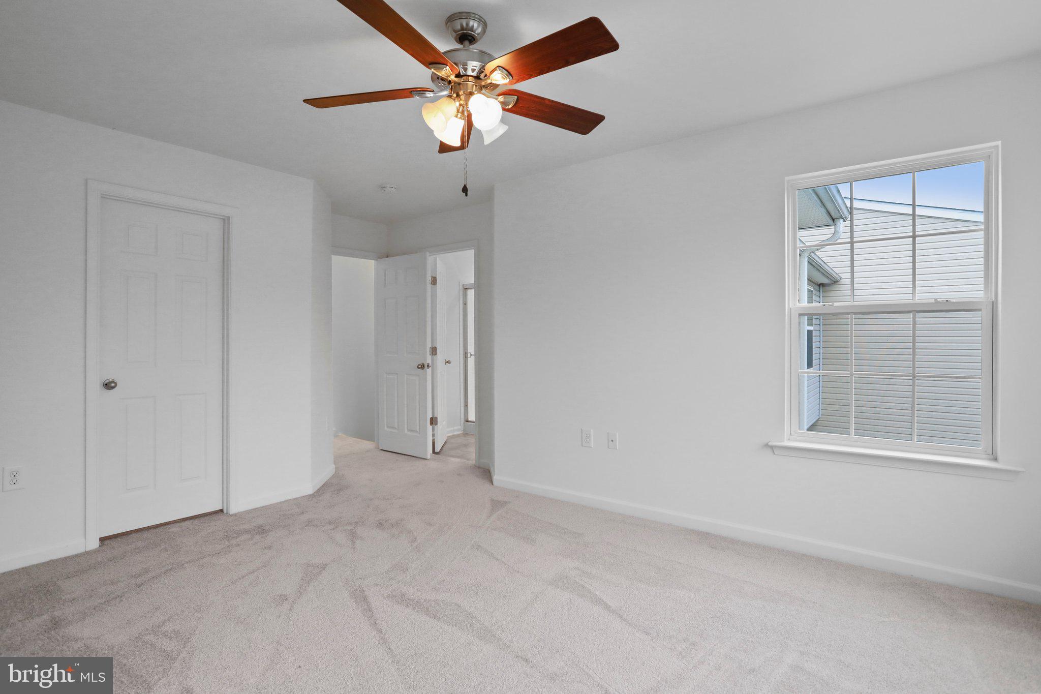 MANOR PARK - Residential