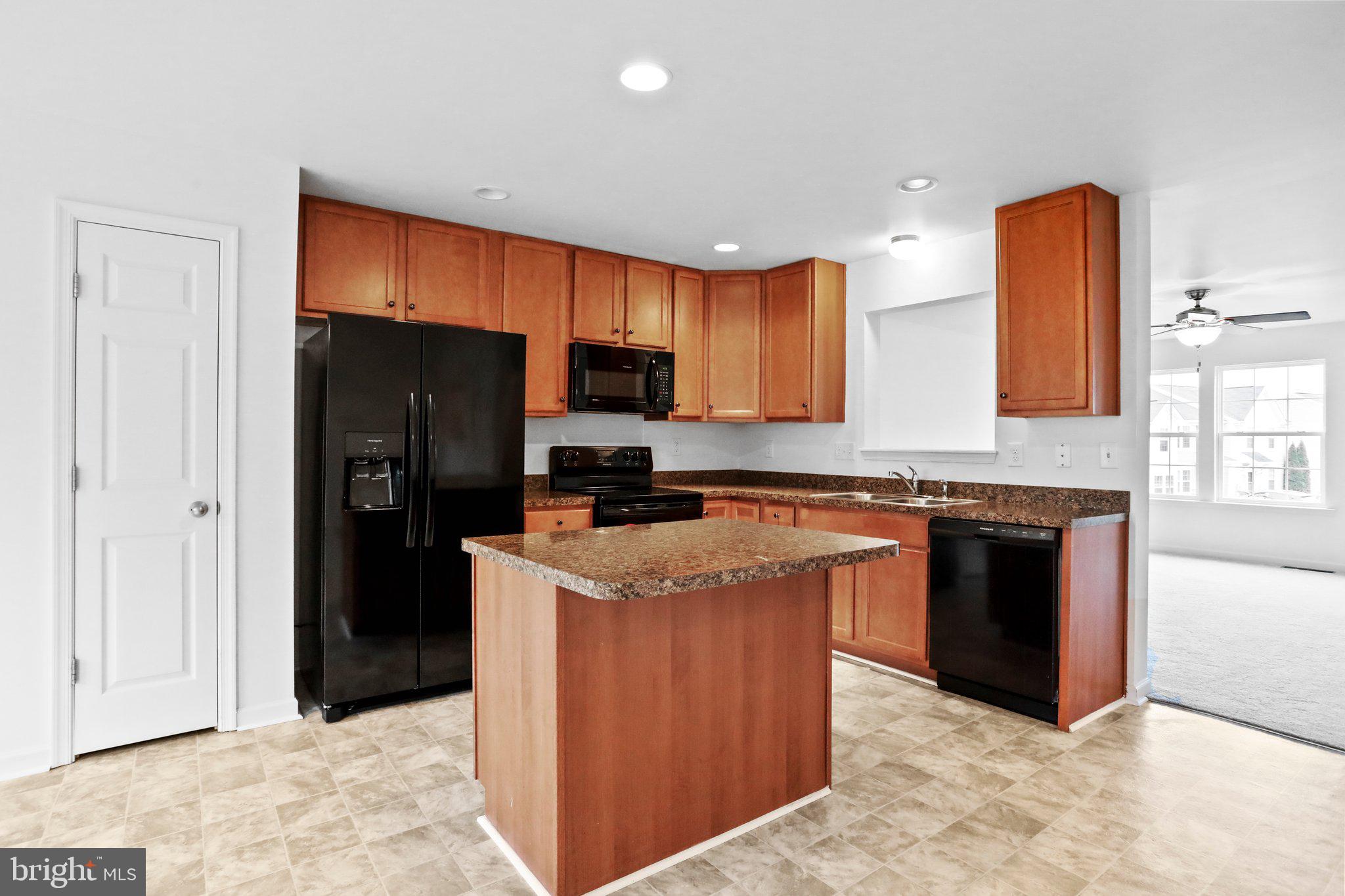 MANOR PARK - Residential