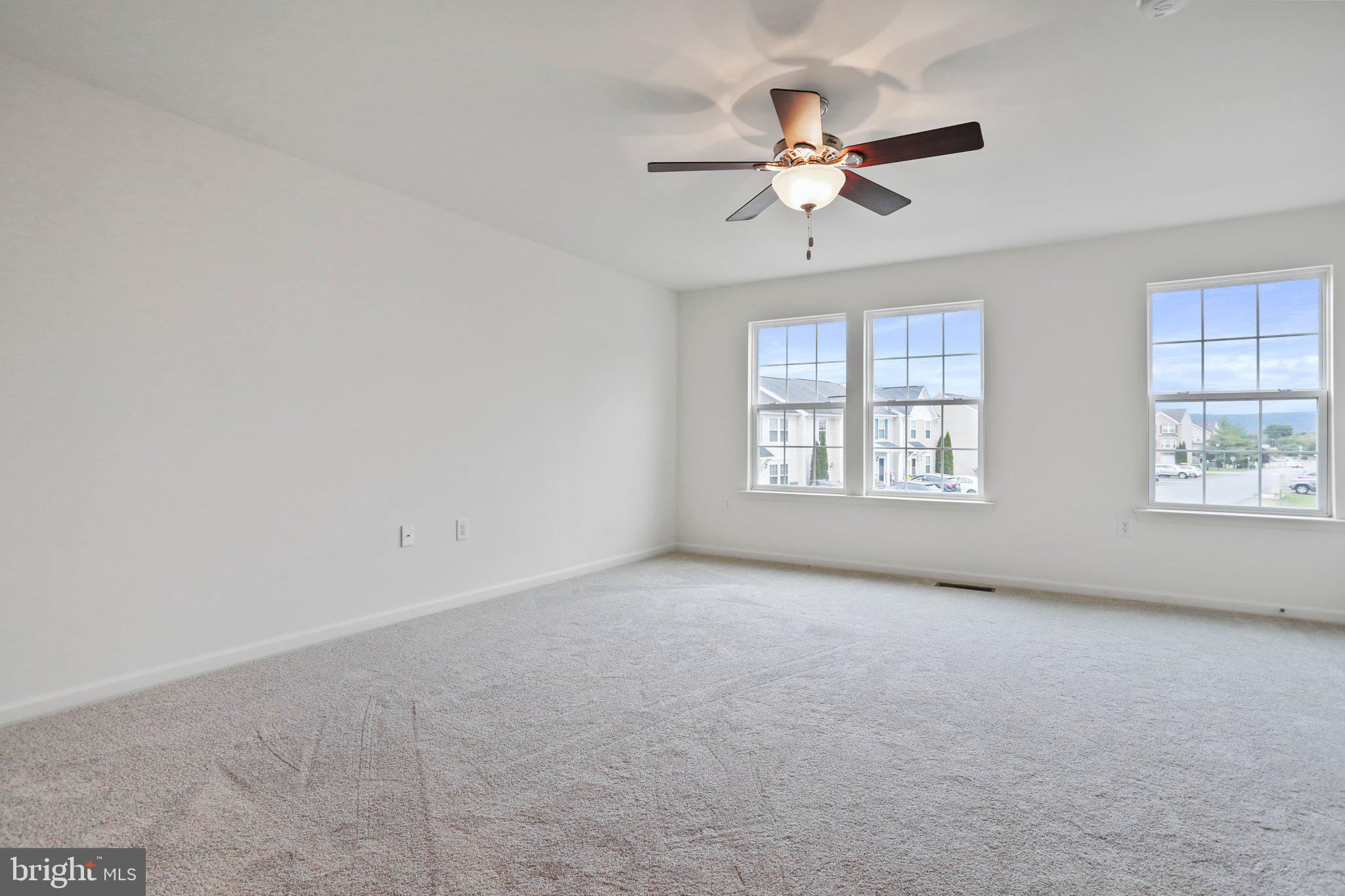 MANOR PARK - Residential