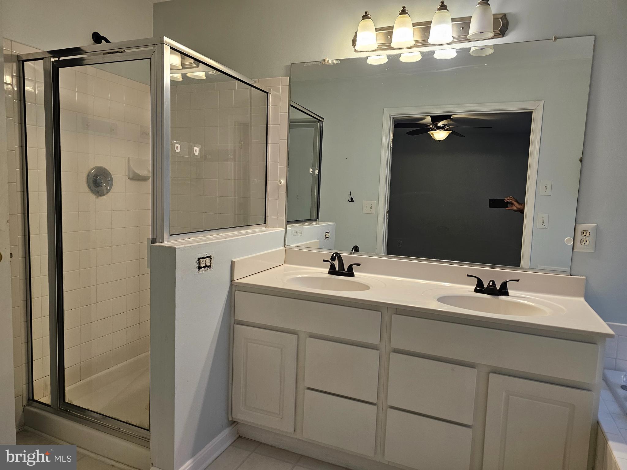 GLENNWOOD STATION - Residential