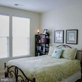 ELKRIDGE CROSSING - Residential Lease